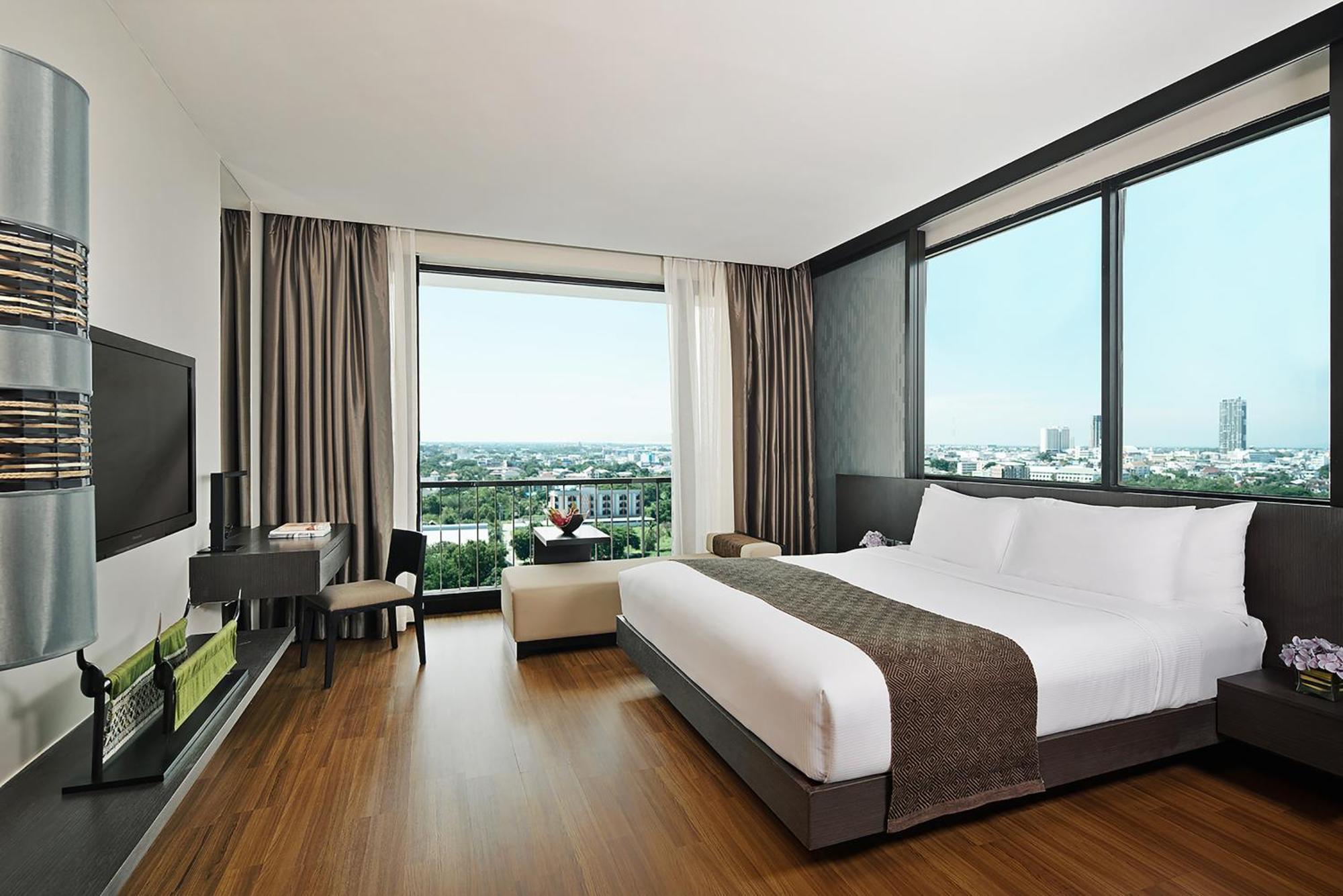 Avani & Convention Centre