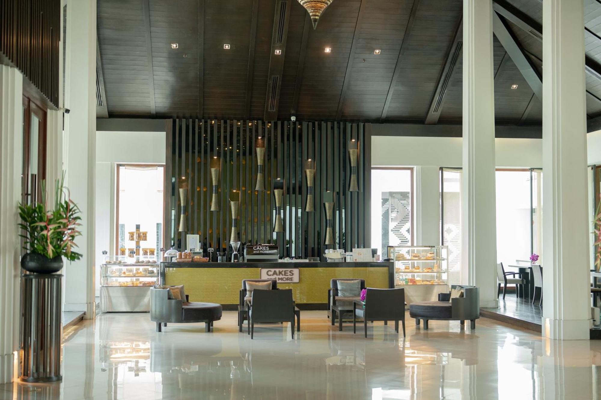 Avani & Convention Centre