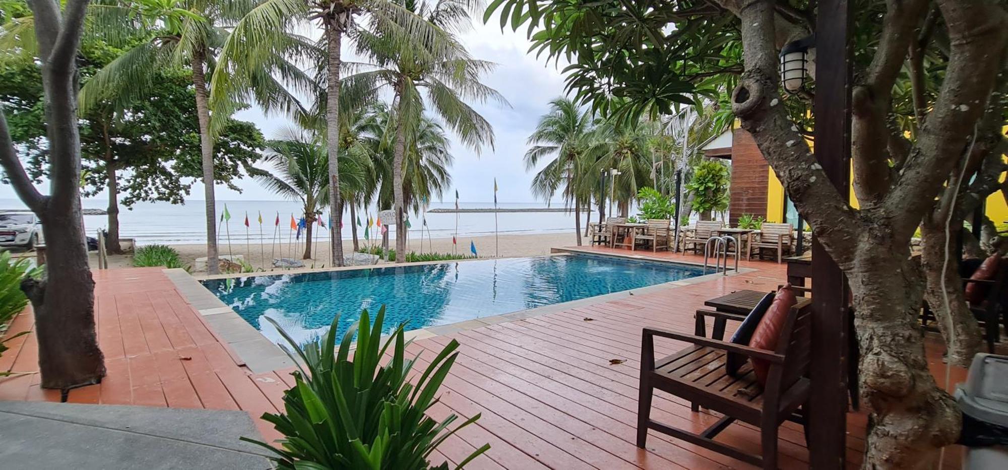 Chidlom Hotel Haad Chao Samran