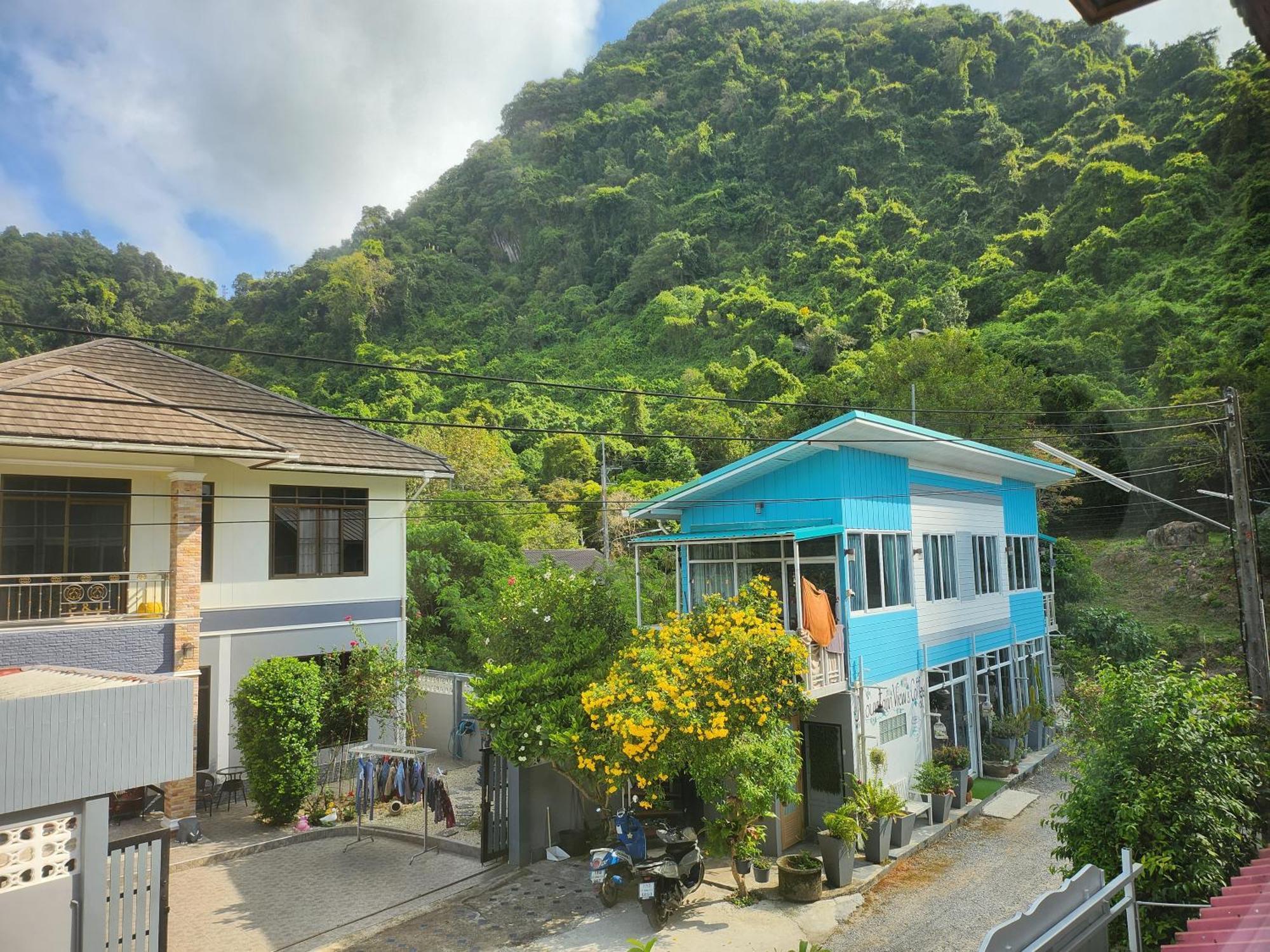 Guest house Mountain View *