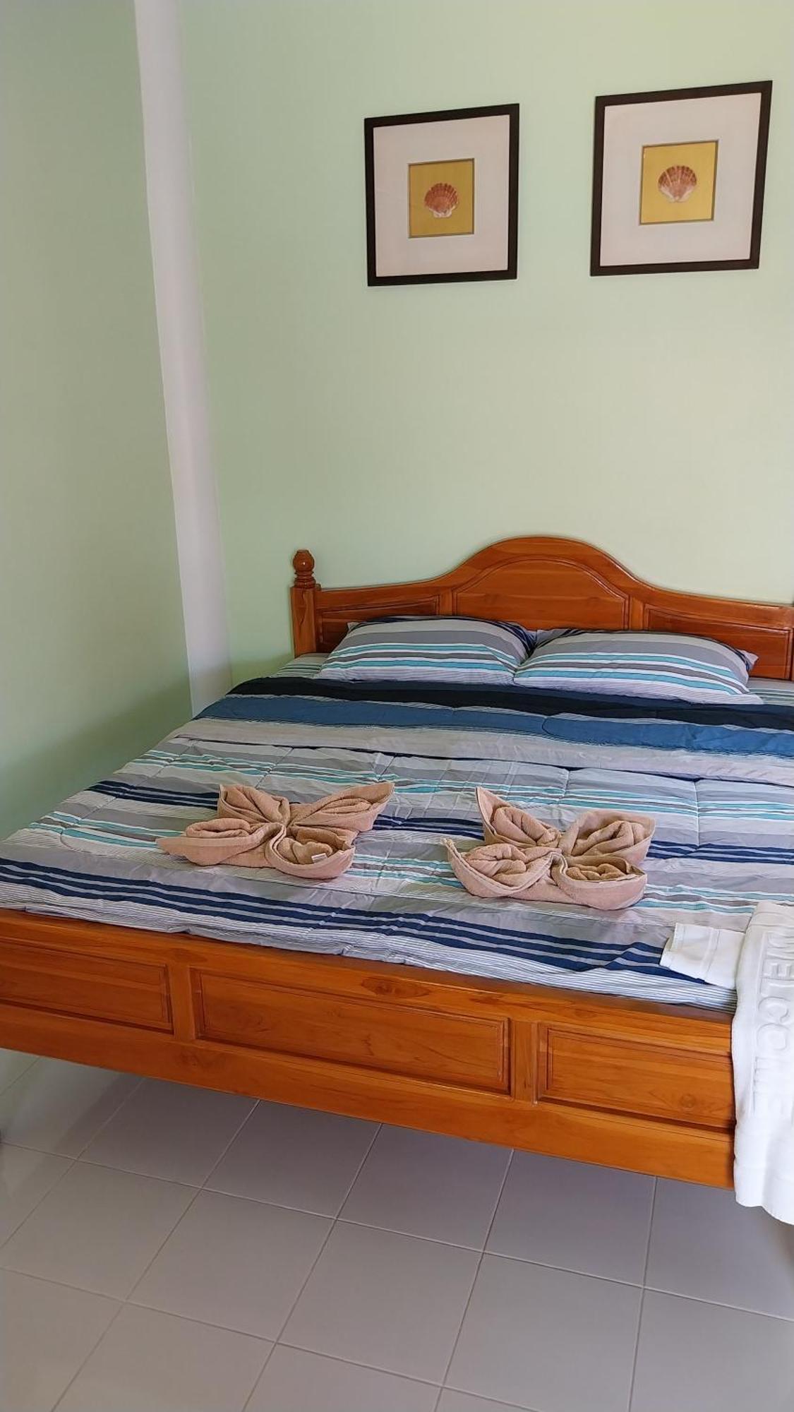 Lanta Lucky House Guest house *