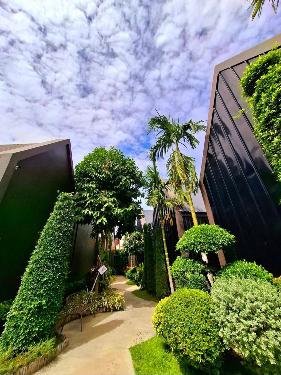 Sawasdee​ Buriram​ Resort *