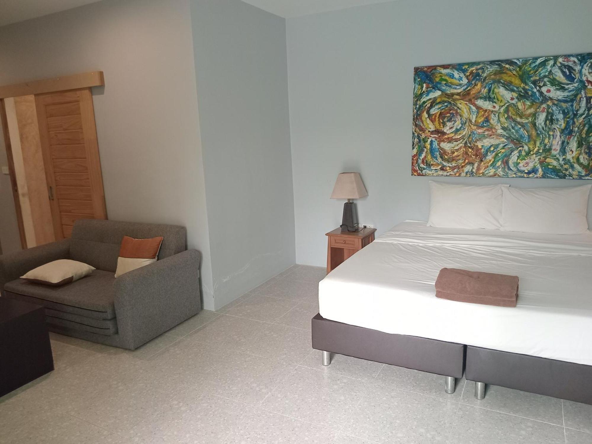 Tropical House​ Resort