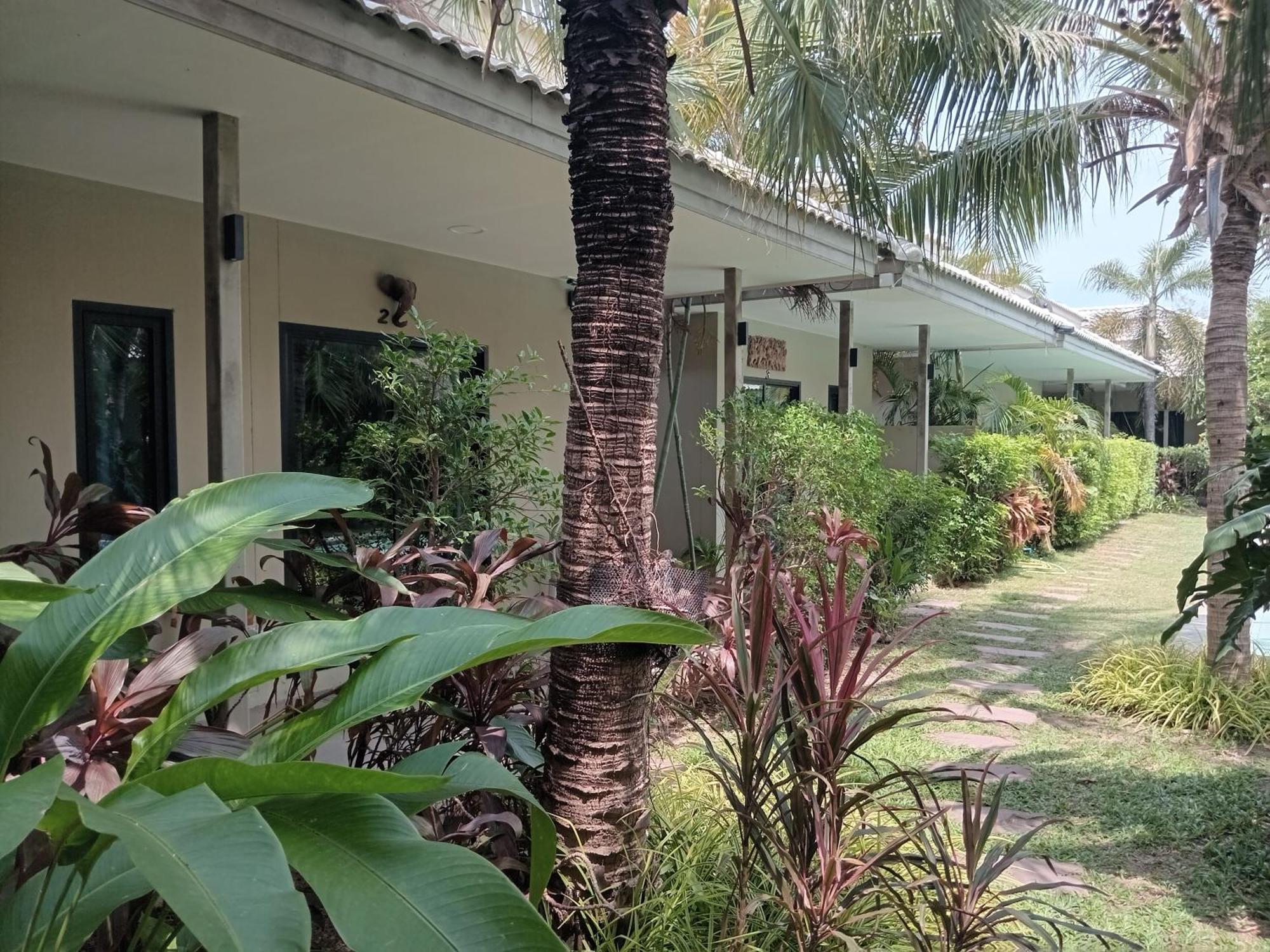 Resort Tropical House​ Hua Hin