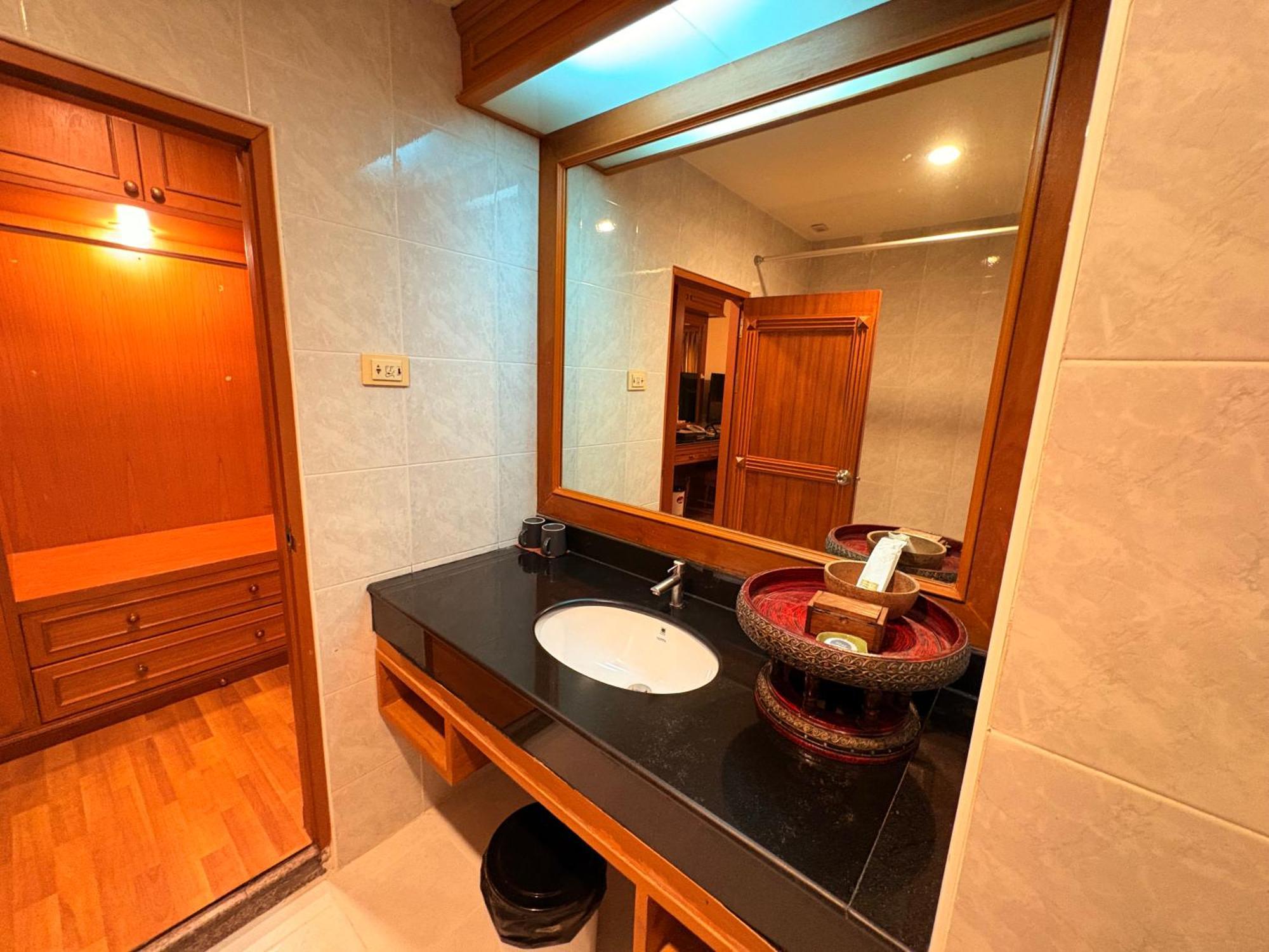 Taksilahotel Hotel Maha Sarakham