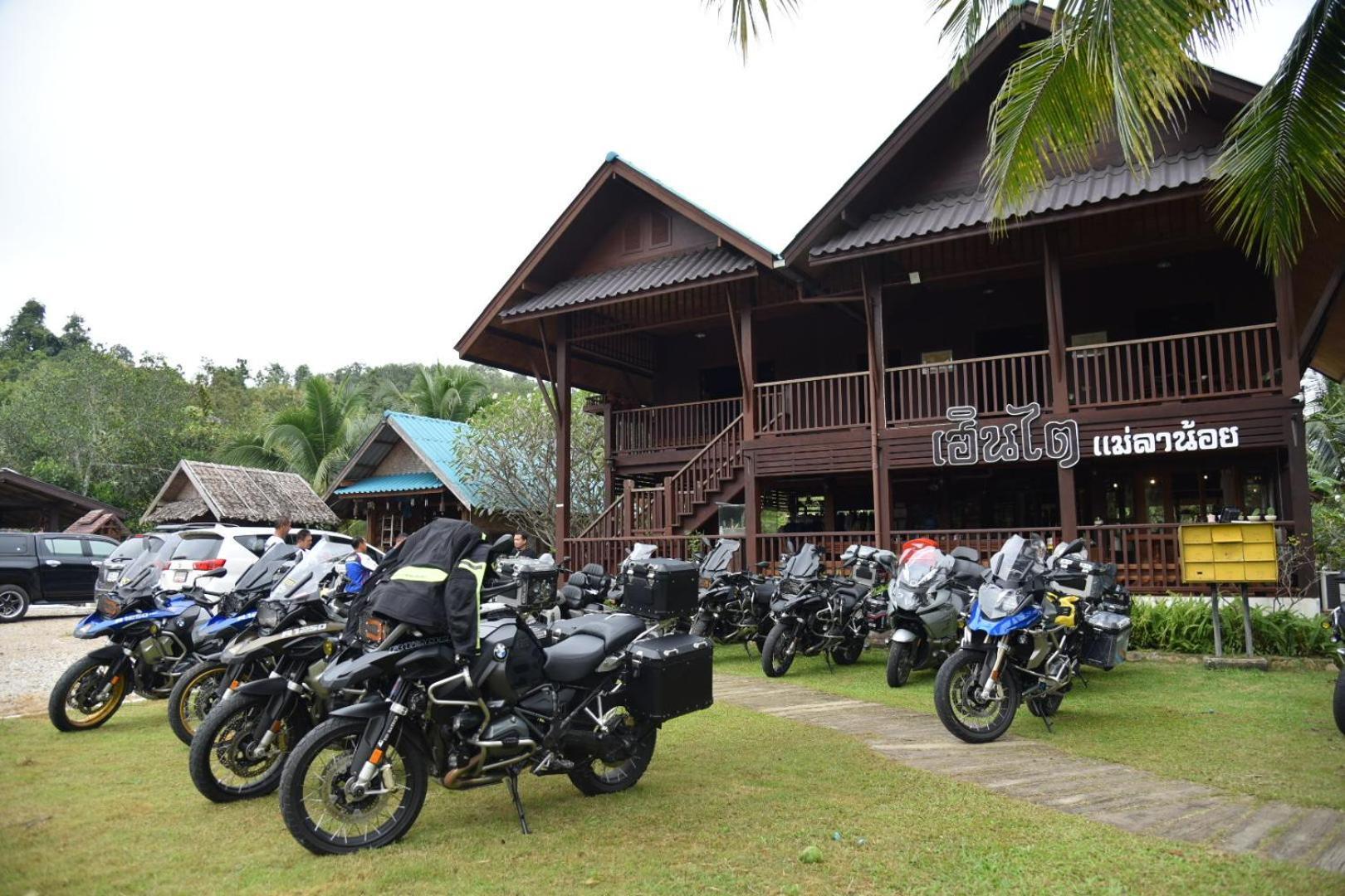 เฮินไต แม่ลาน้อย * Ban Mae La Noi