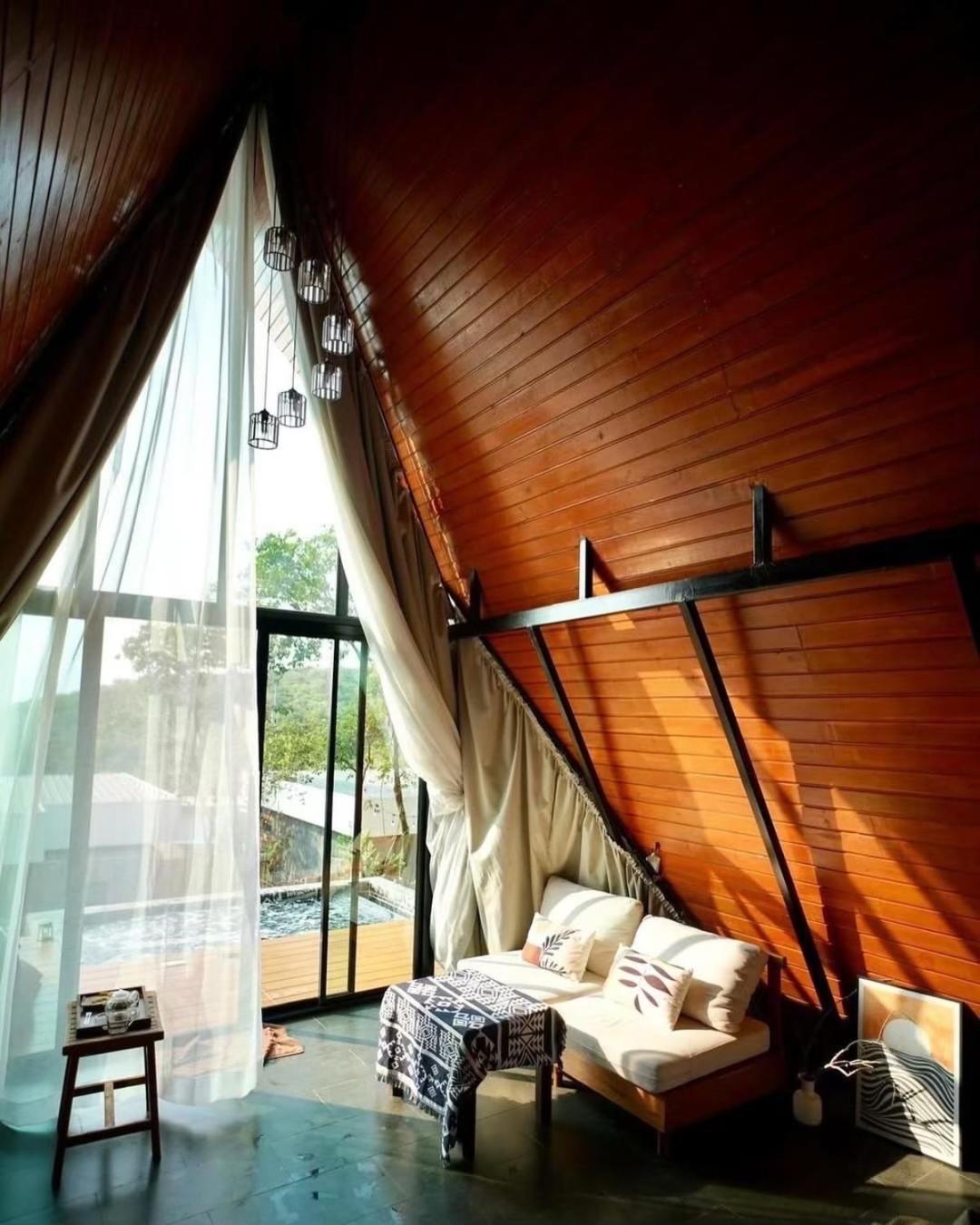 Phuzita Kohlarn-ภูศิตา Villa *
