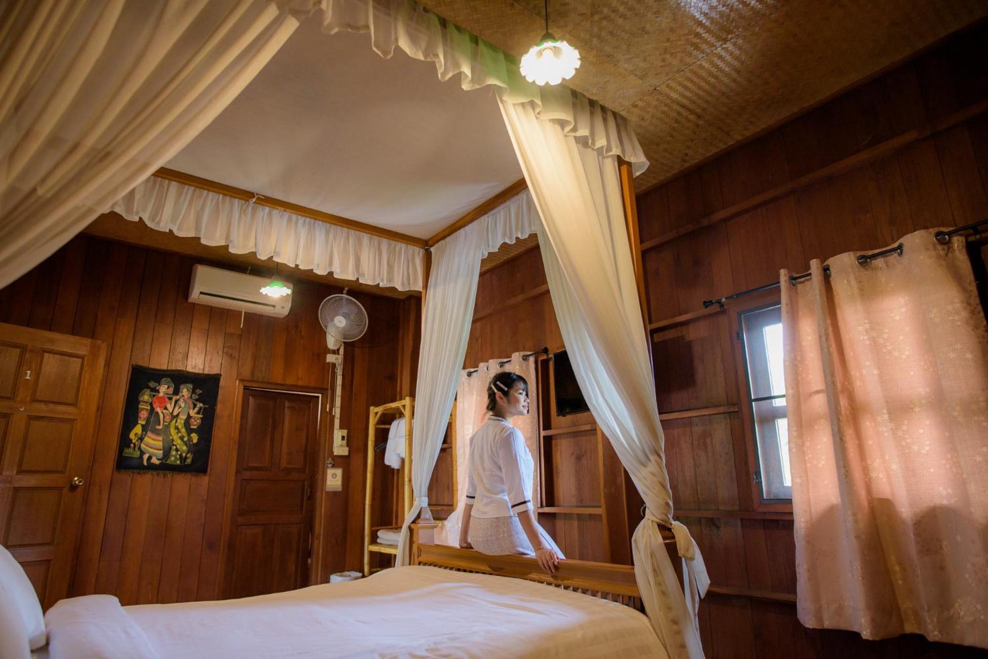 เฮินไต แม่ลาน้อย Resort