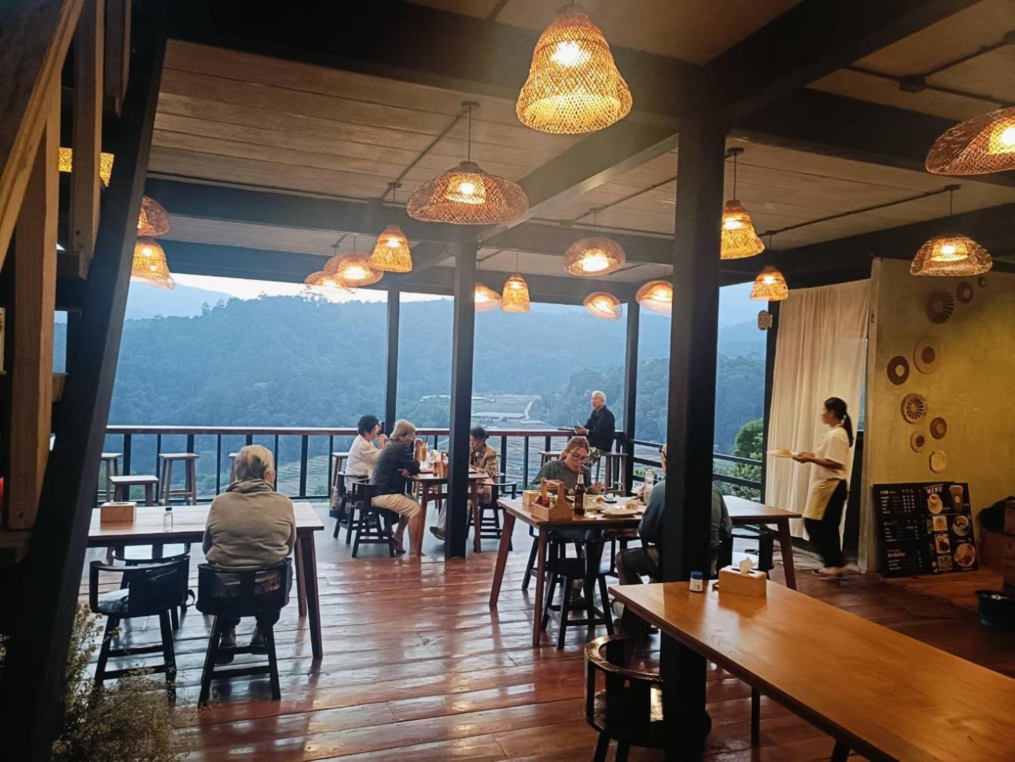 Holiday home Motho โมโทโฮมสเตย์ Chom Thong