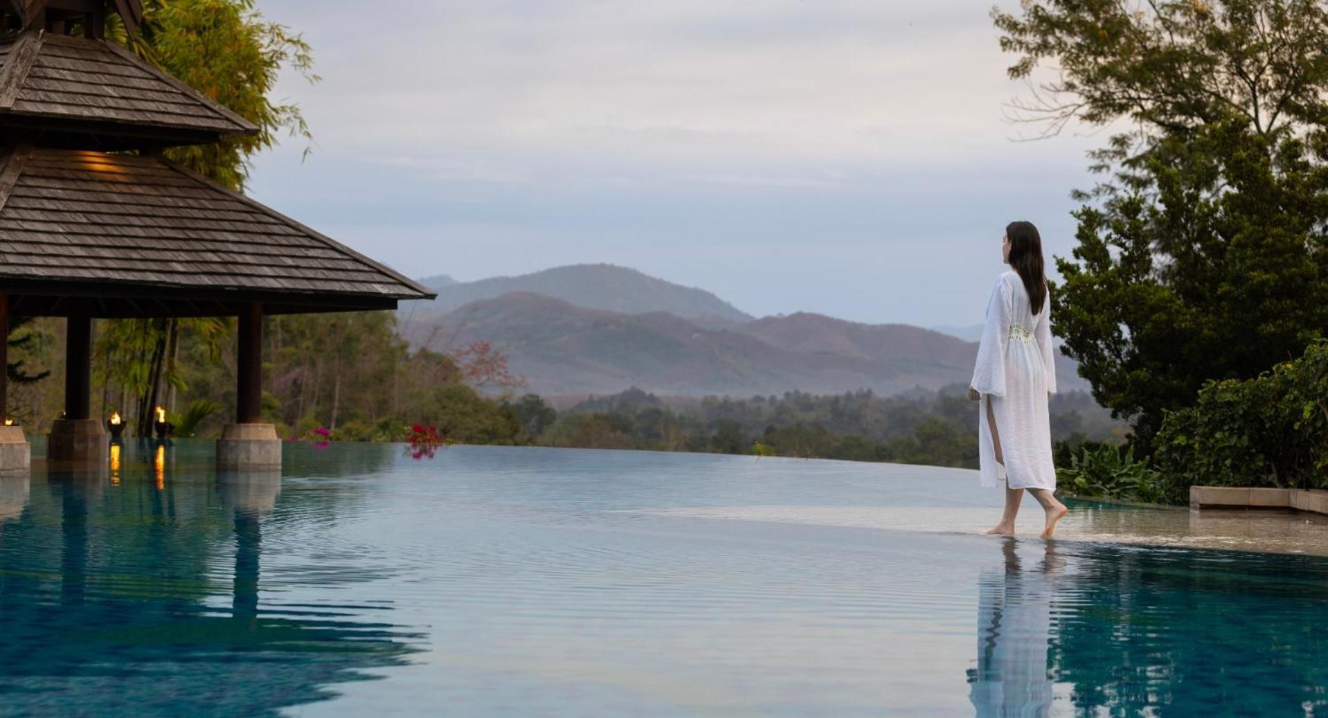 Anantara Golden Triangle Elephant Camp & 5*