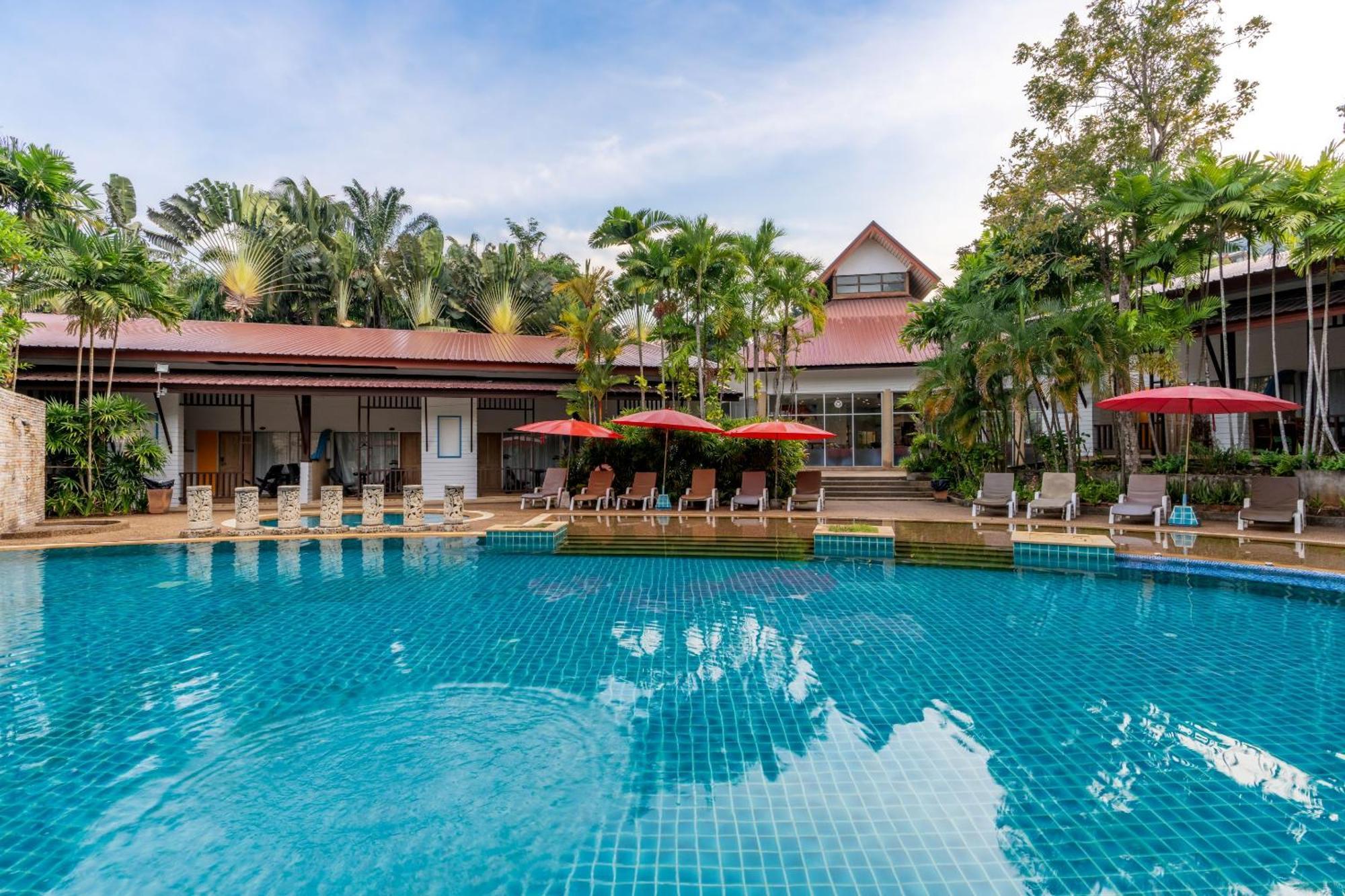 Timber House 3*