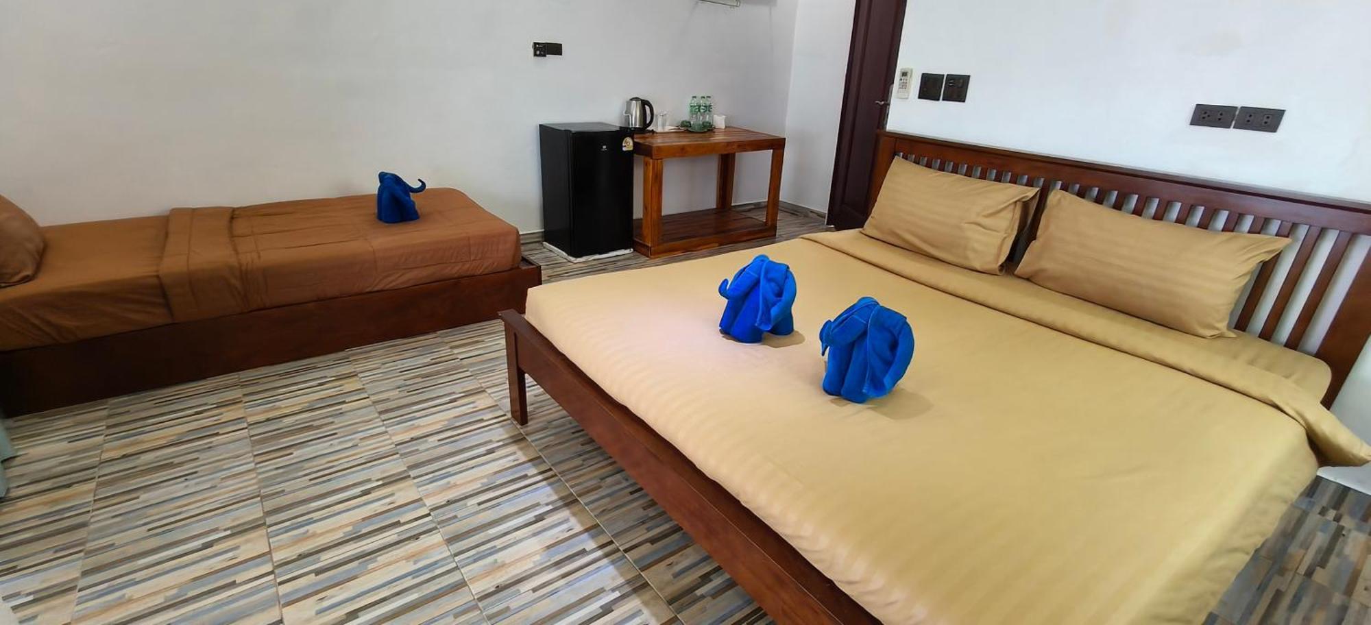 Yuyu Golden Resort 2*