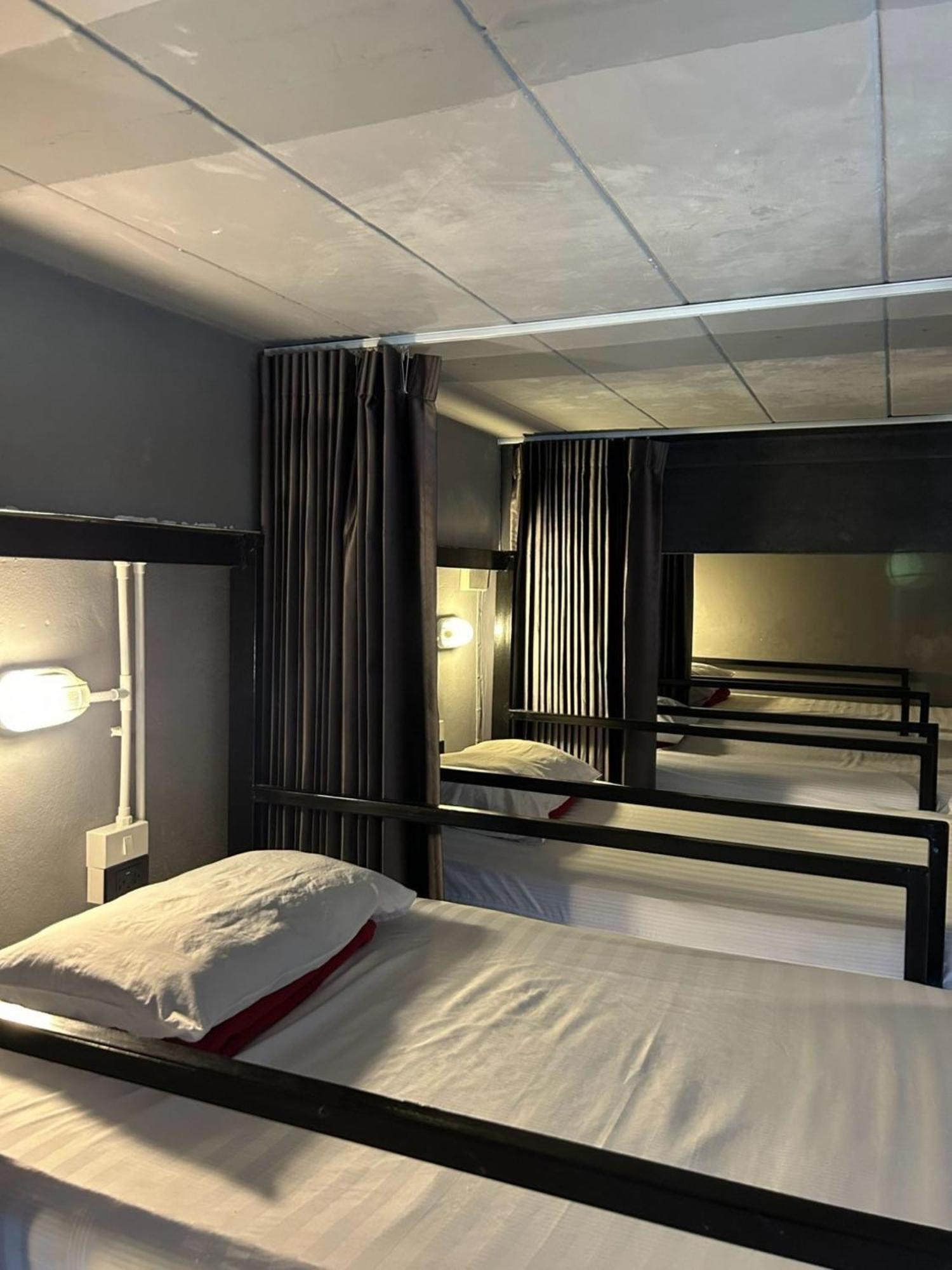 Albergue Monkey Toe Chiang Mai