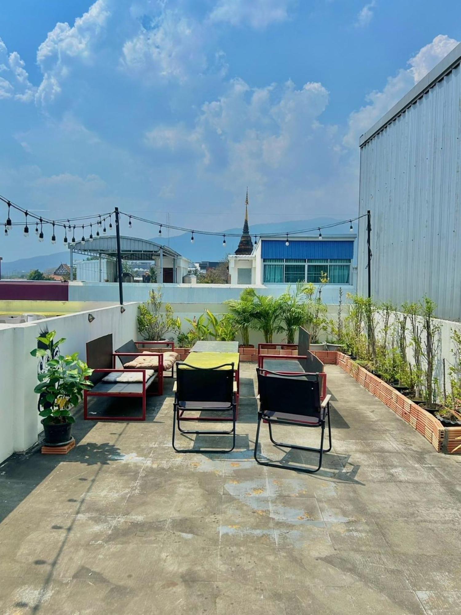 Albergue Monkey Toe Chiang Mai