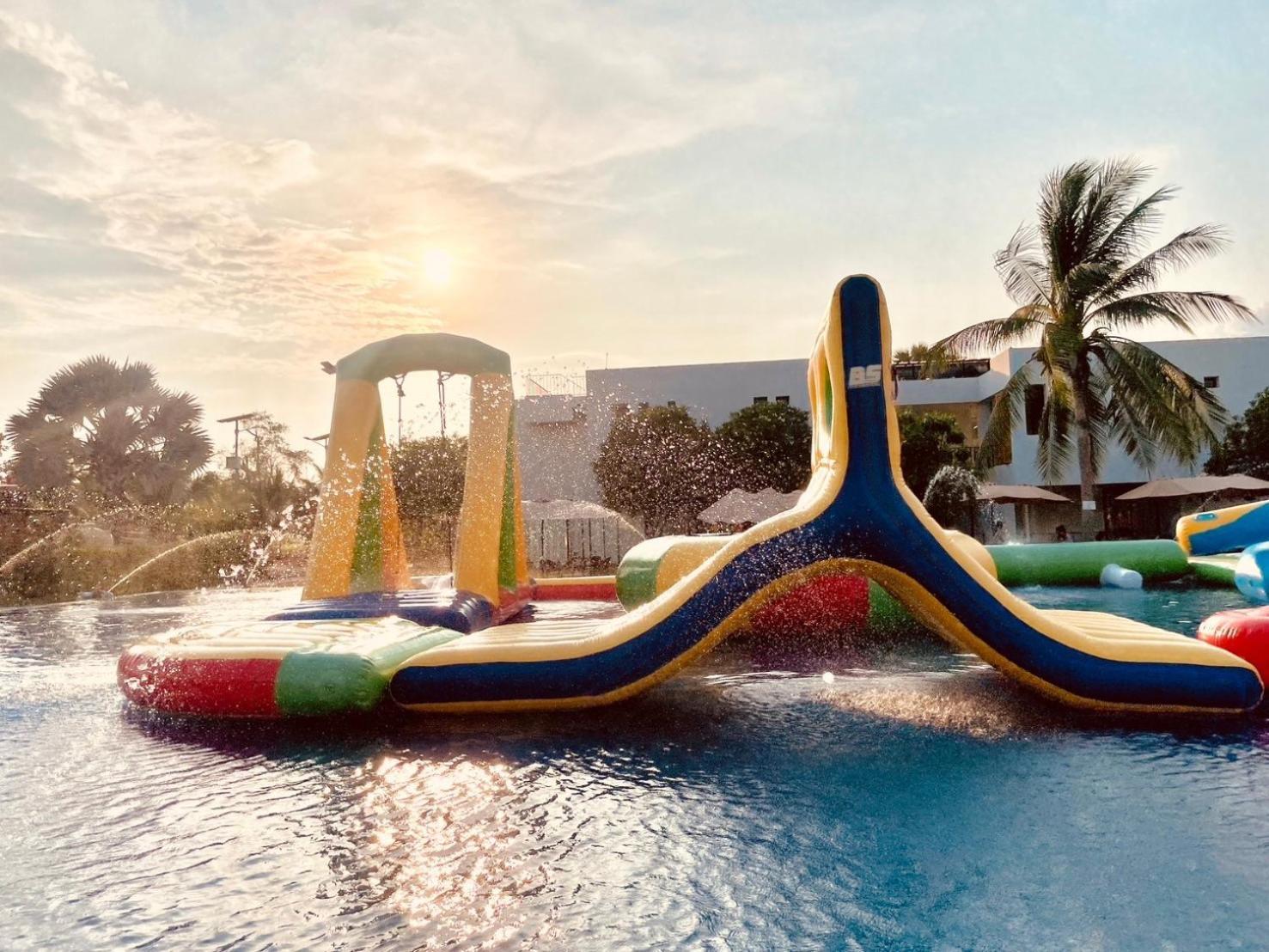 Hotel Serene Phla And Restaurant Rayong
