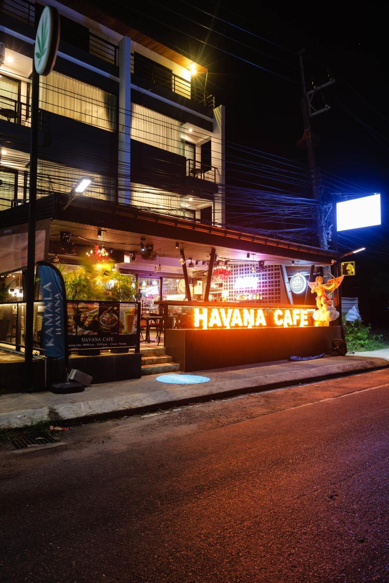 Havana Kamala Beach