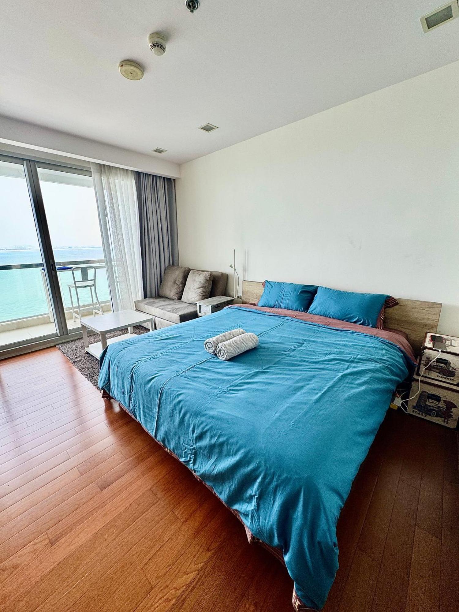 The Palm Wongamat ,world Class Luxury Seaview Condo, Private The Sanctuary Of Truth *