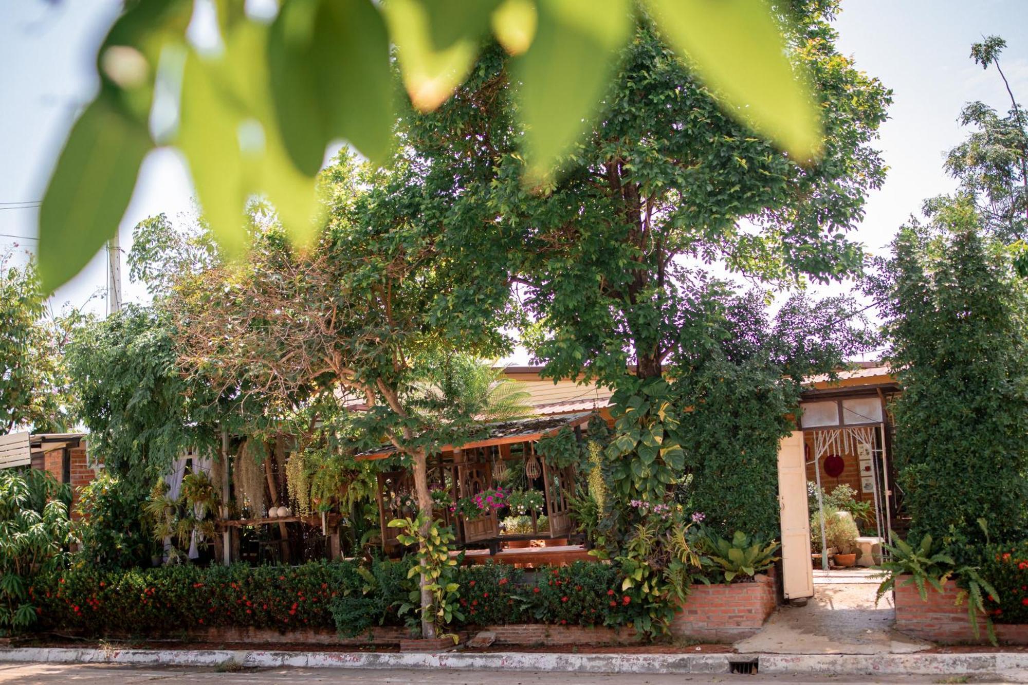 Corner House *