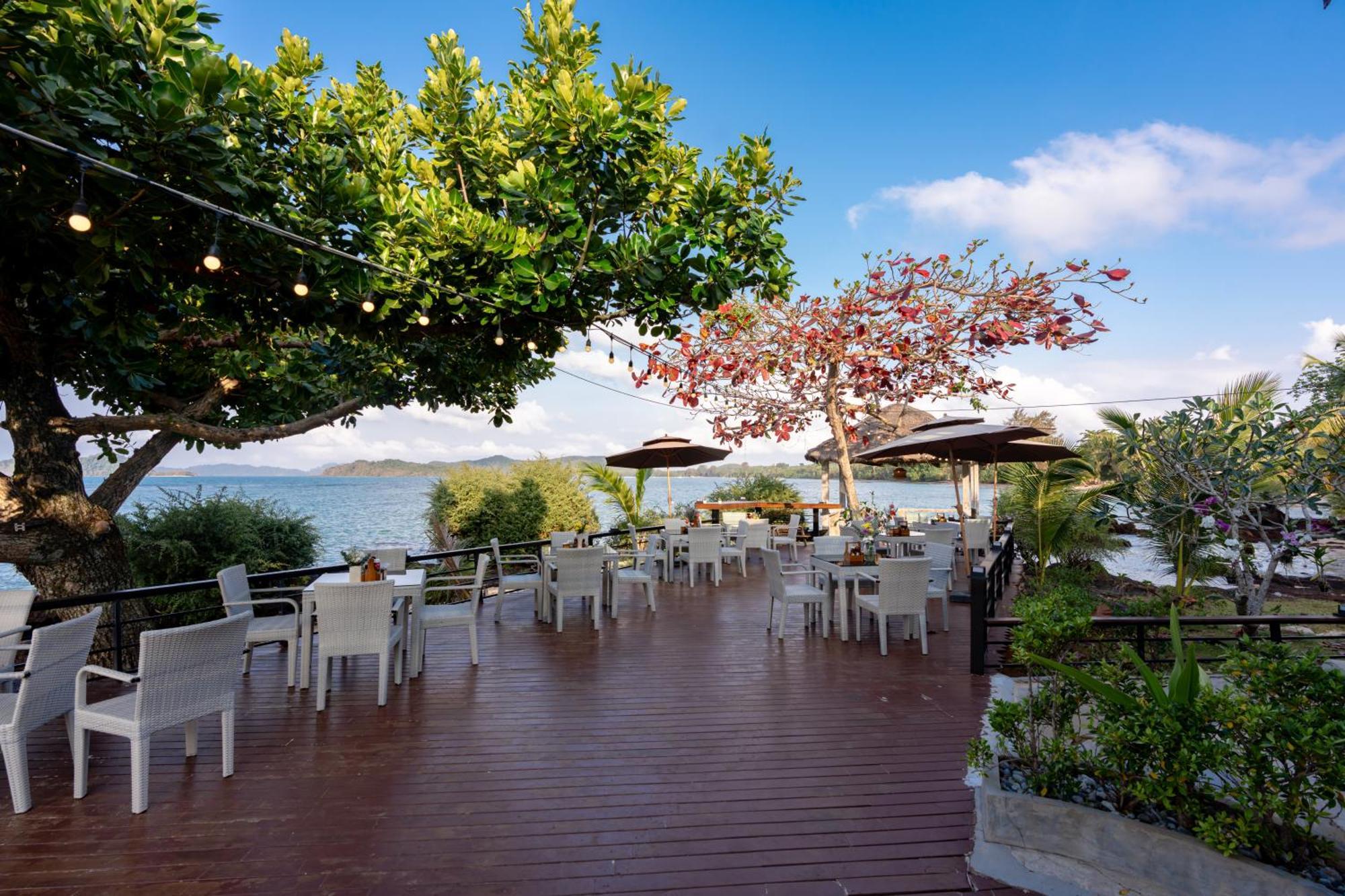 White Resort
