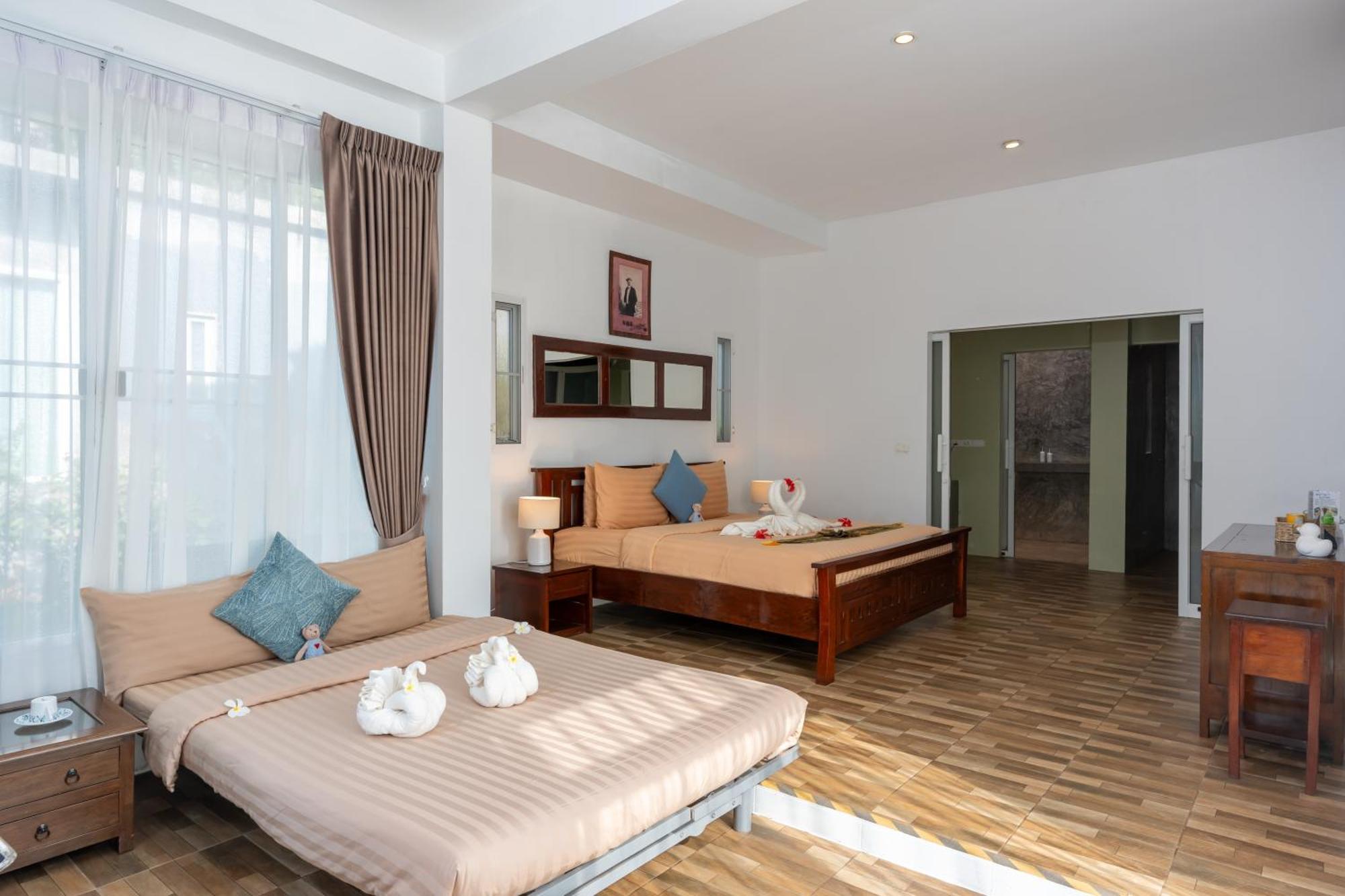 Resort White 3*