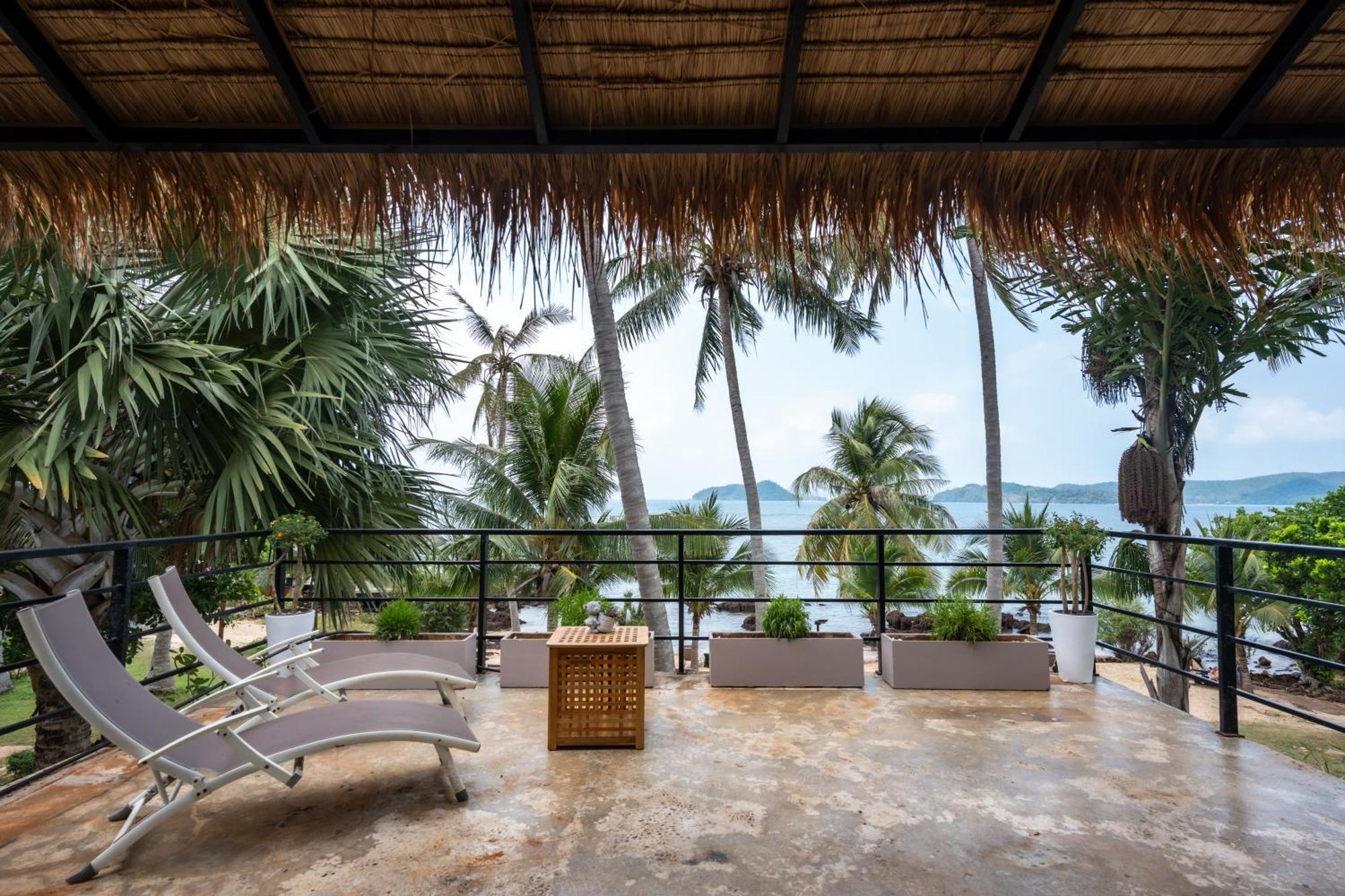 Resort White Koh Mak
