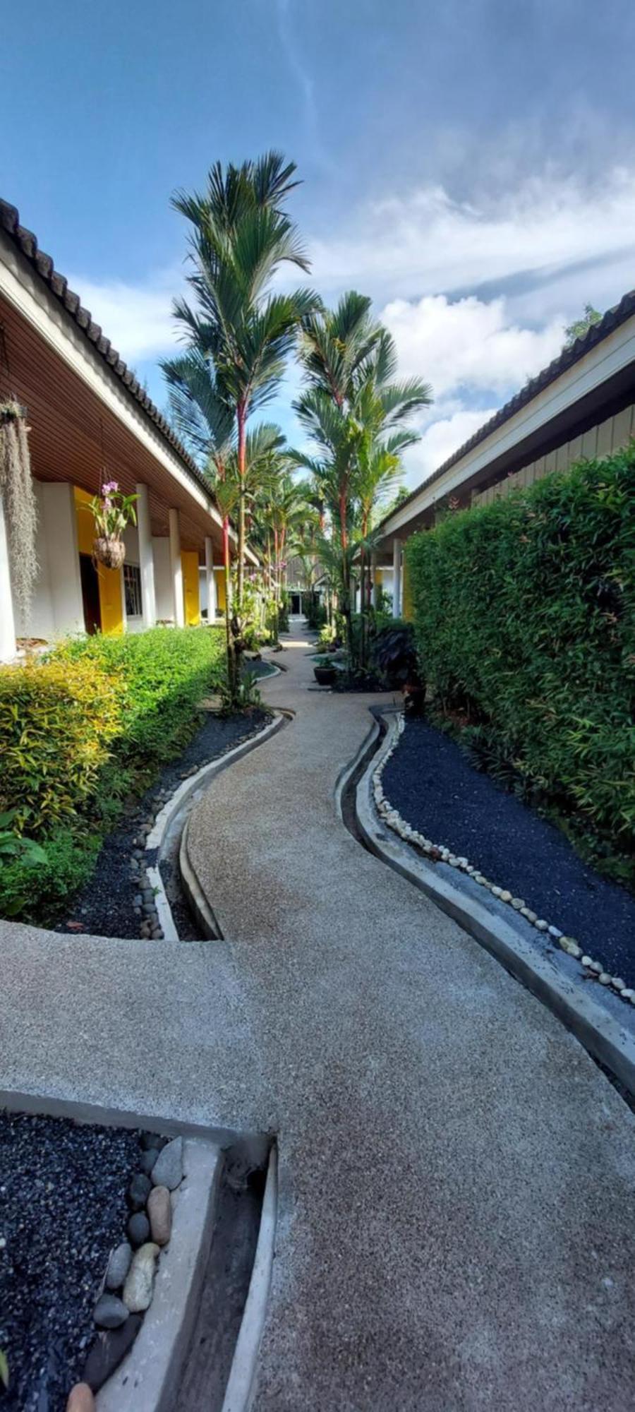 Loma Resort 3*