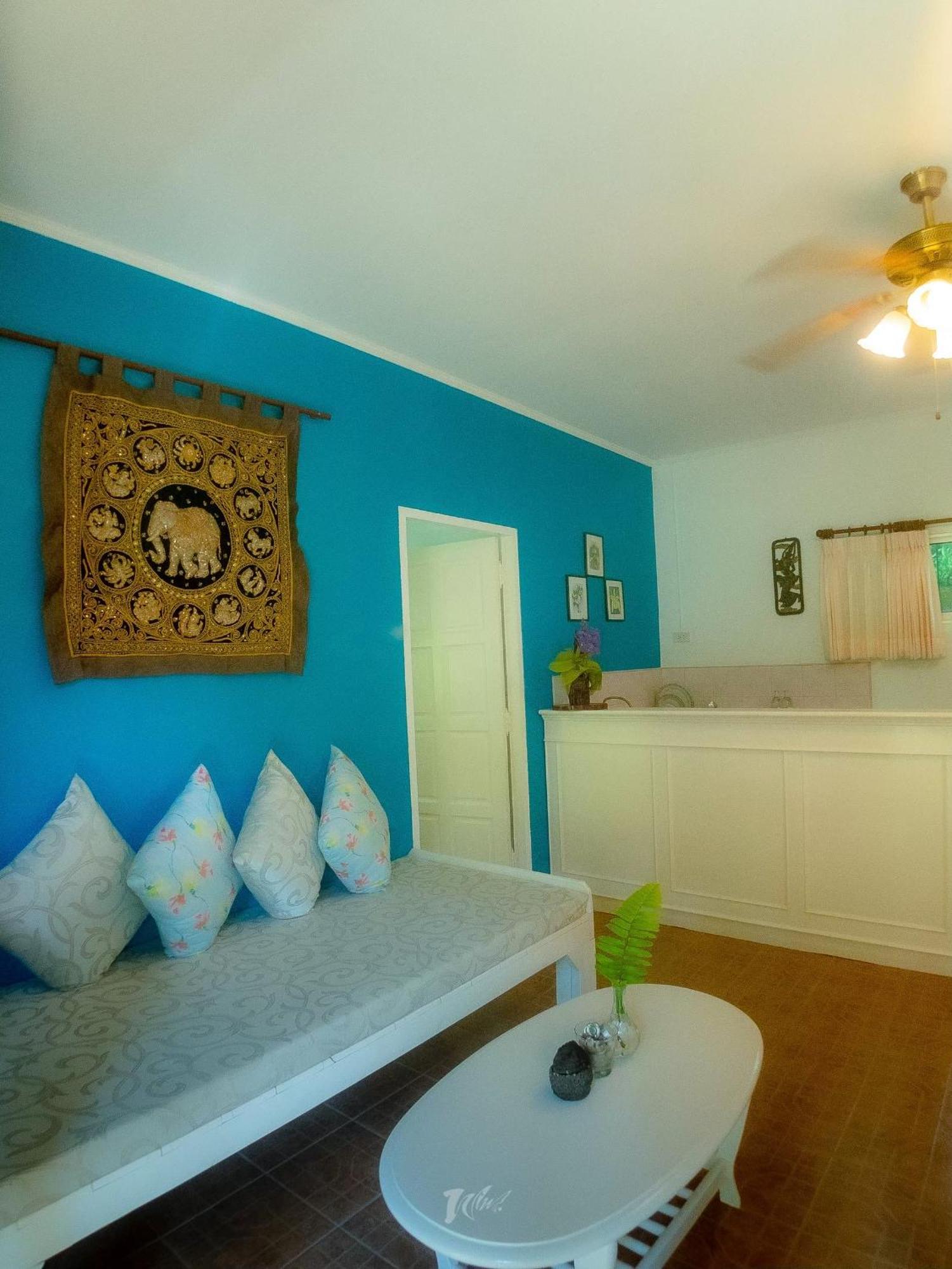 Loma Resort 3*