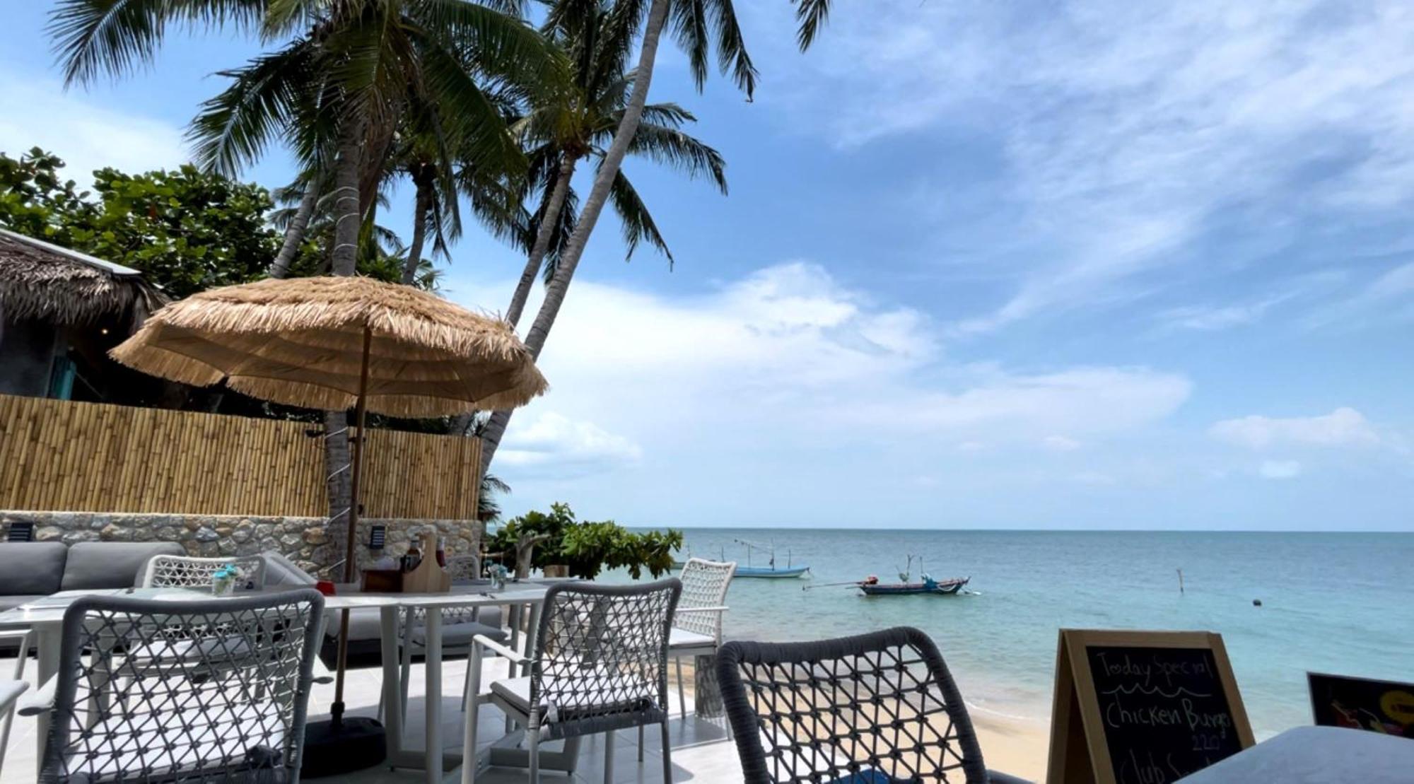 Beachside 3-bedroom Townhouse W Private Pool At 70 Meters From