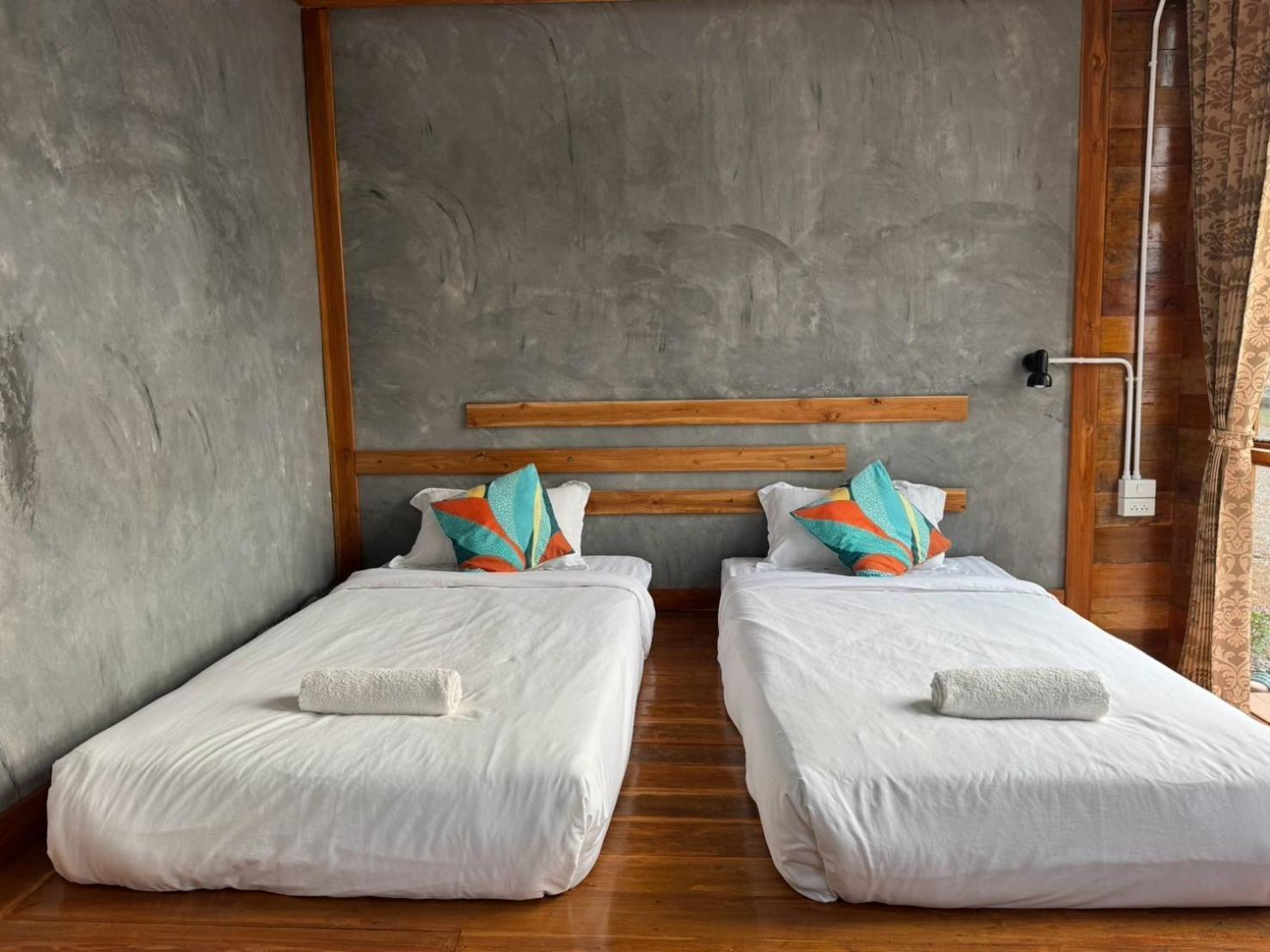 Resort The Nanda Ban Huai Salok