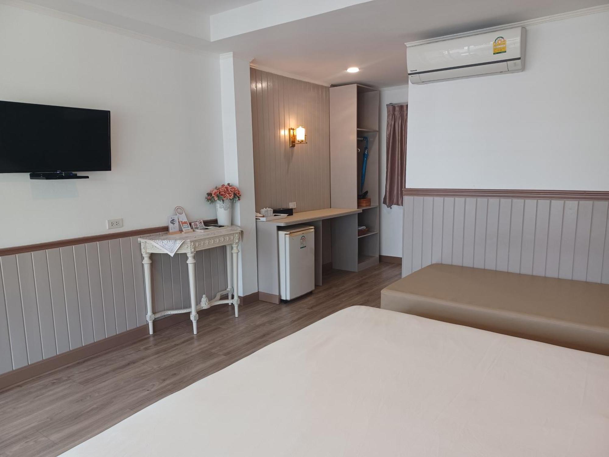 Riviera 3*