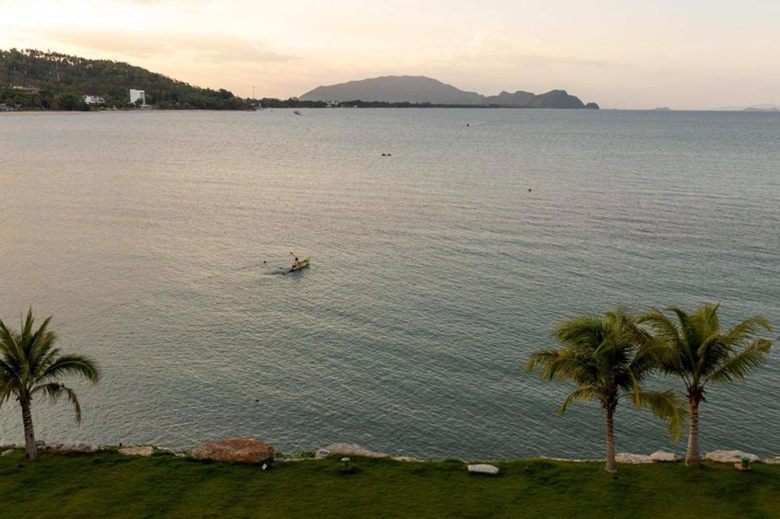 X-sea Harbor Bay Hotel 4*