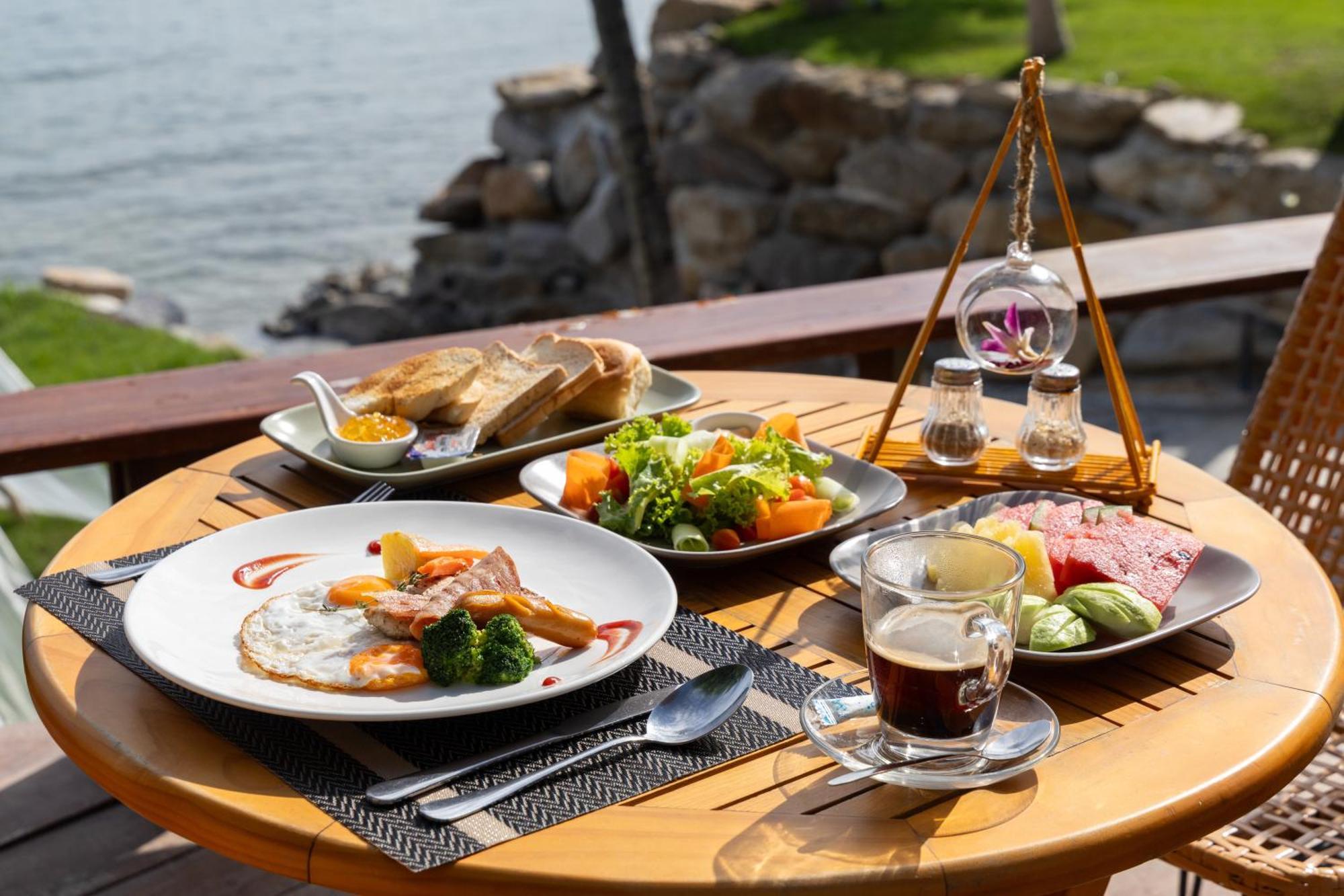 Hotel X-sea Harbor Bay Khanom