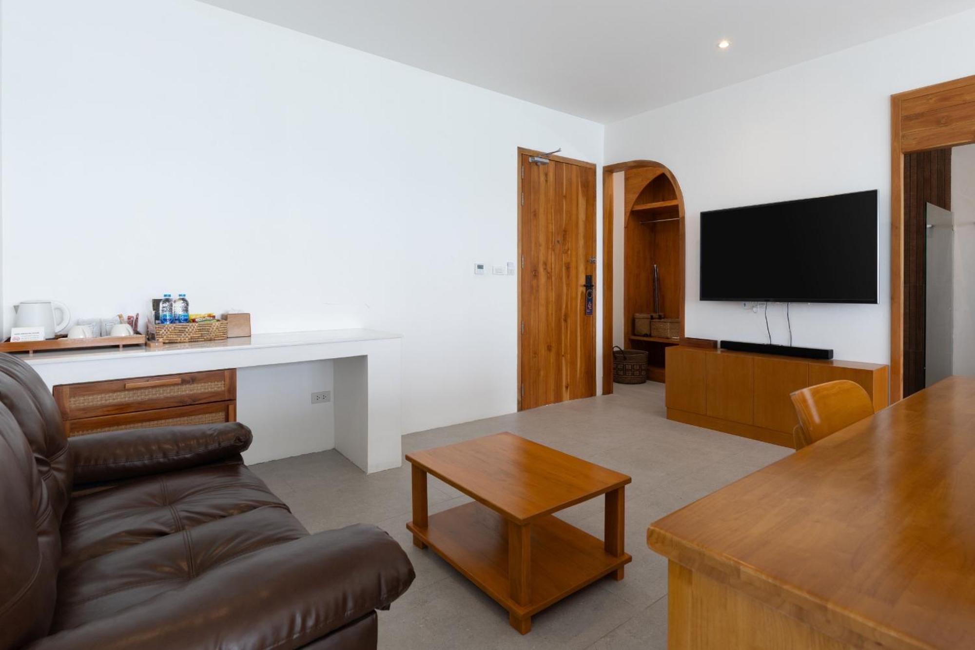 Hotel X-sea Harbor Bay Khanom