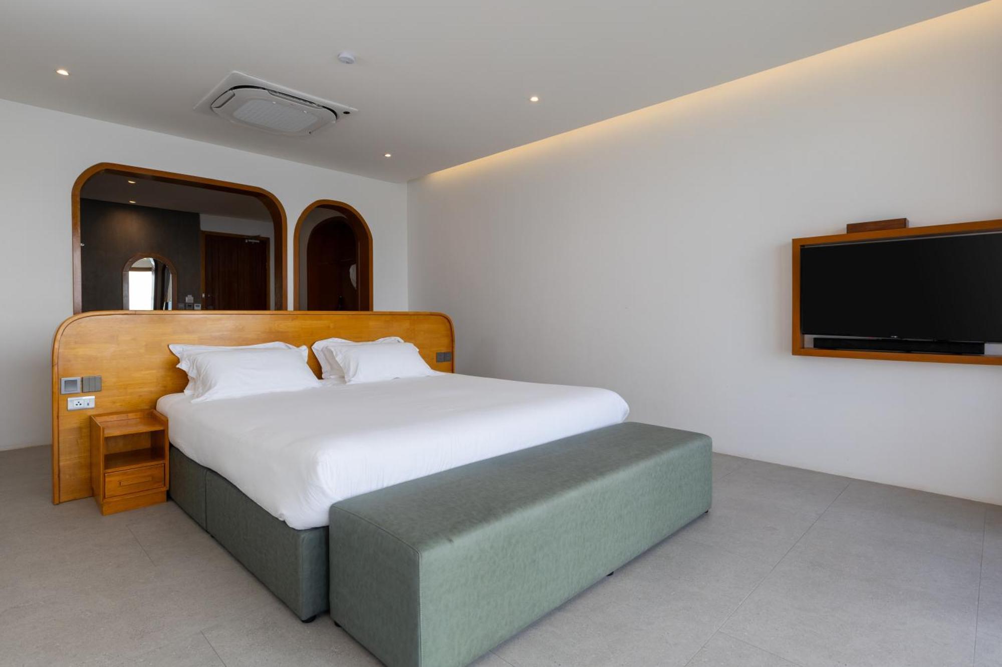 Hotel X-sea Harbor Bay