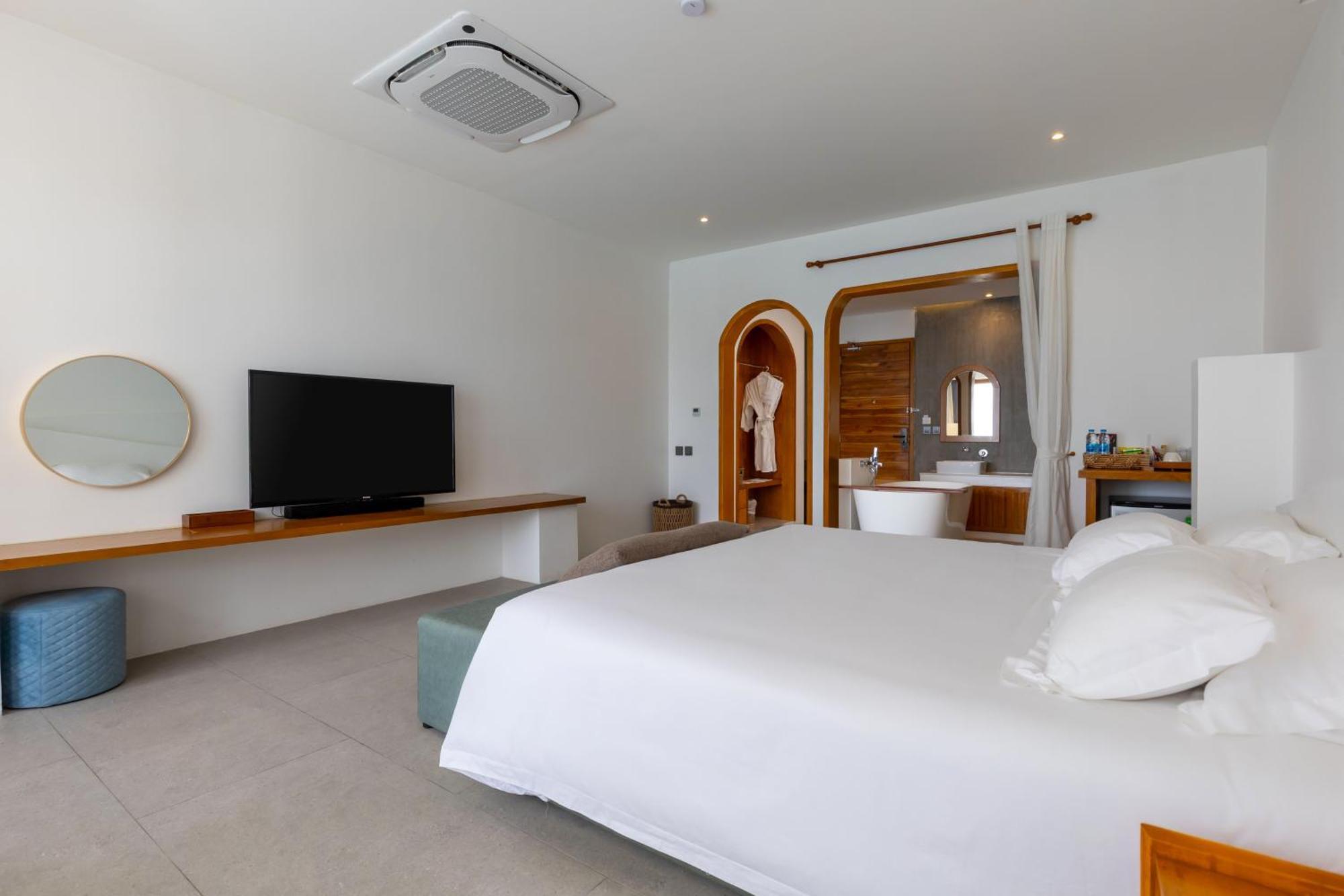 Hotel X-sea Harbor Bay Khanom