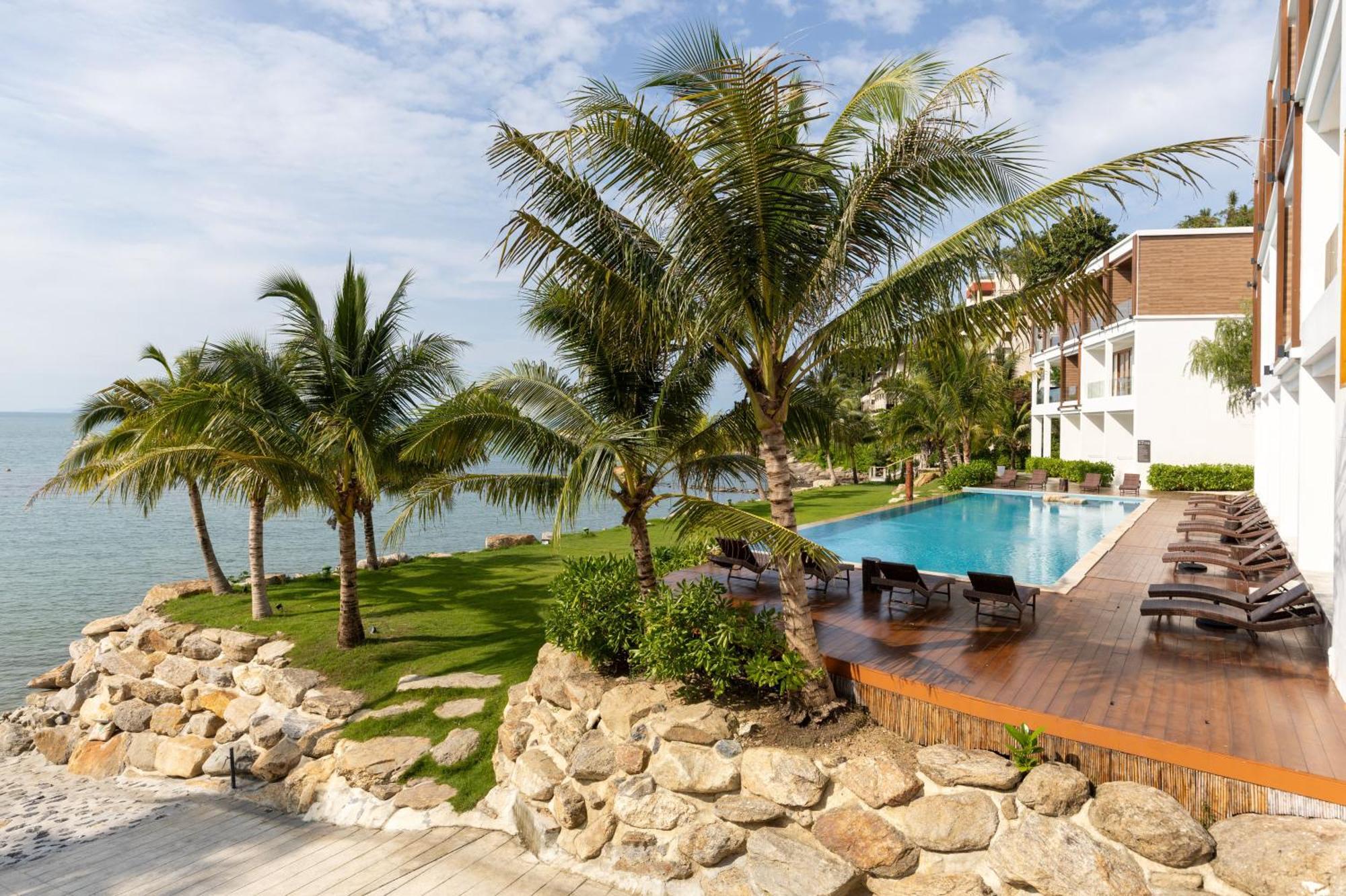 X-sea Harbor Bay Khanom