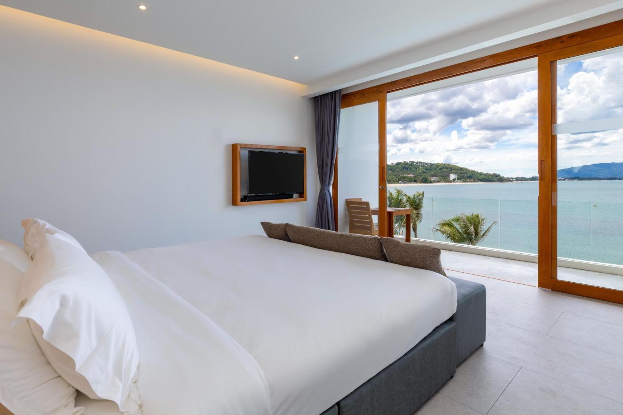 Hotel X-sea Harbor Bay 4*