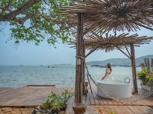 Hotel Haven Beachfront Ko Lan