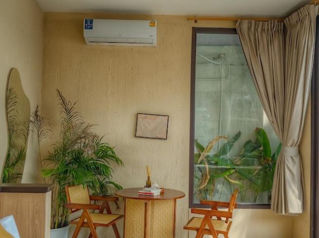 Haven Beachfront Hotel Ko Lan
