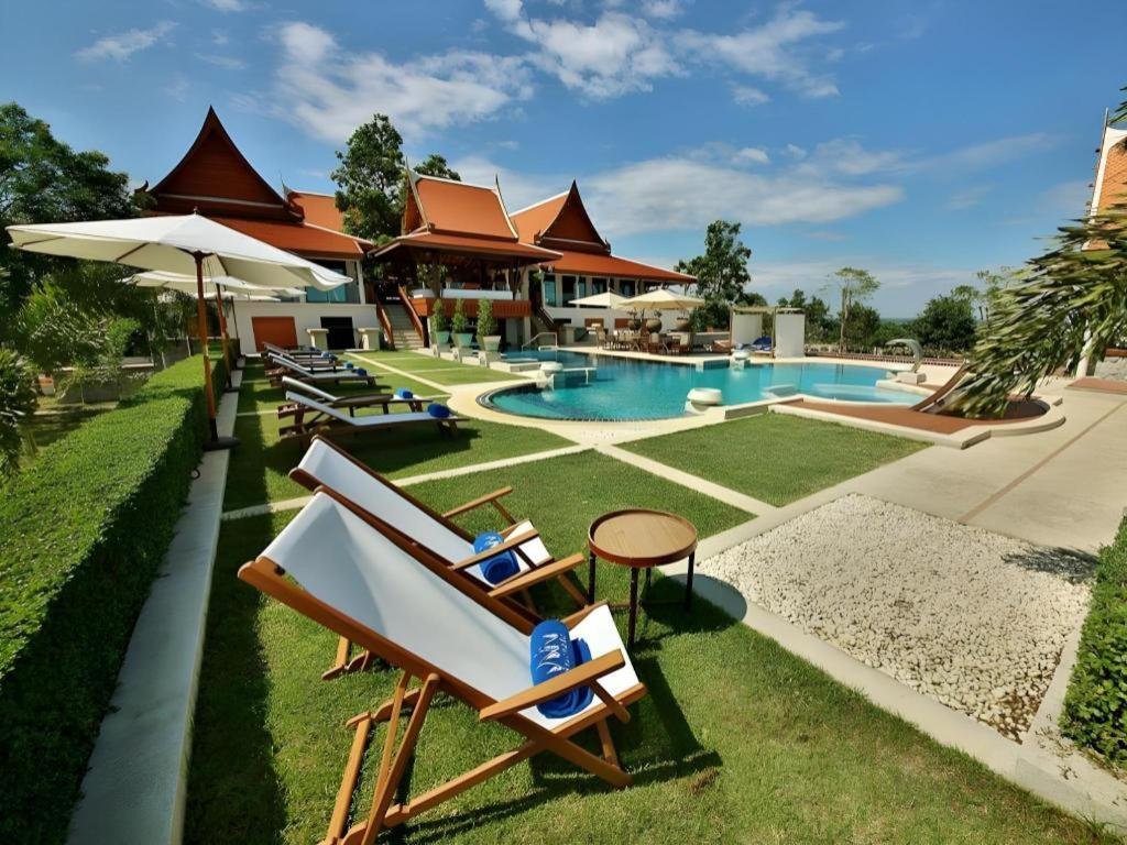 Resort Baan Souchada & 5*