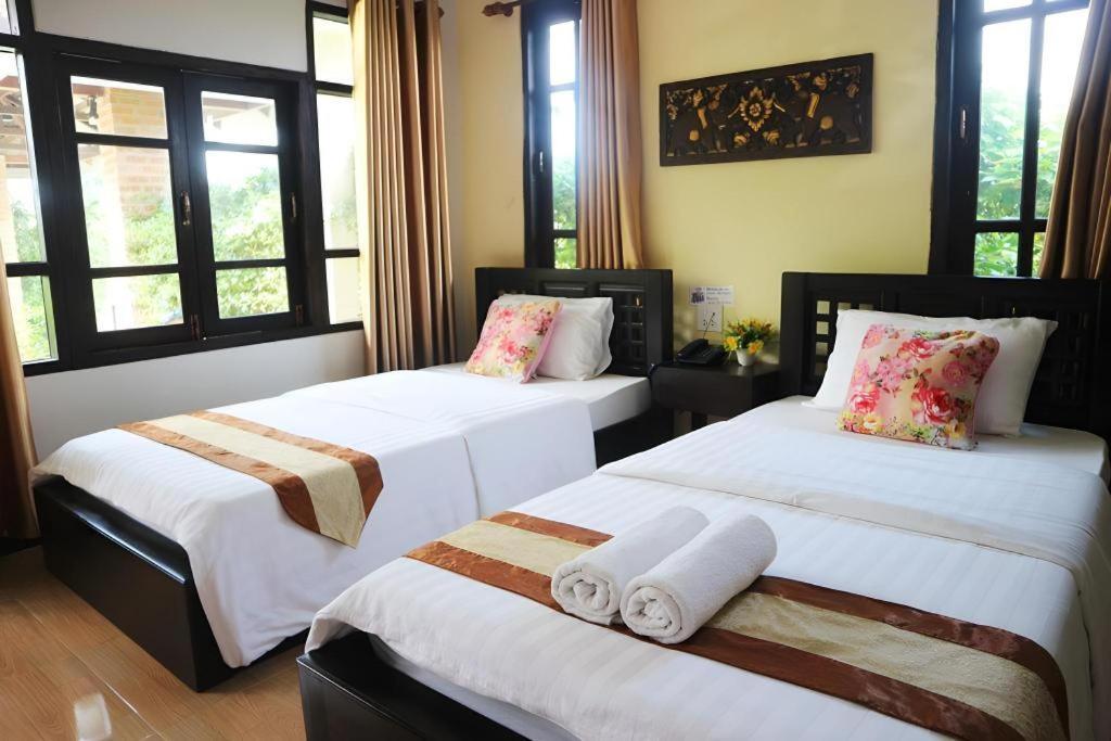 Ban Noi Resort 2*