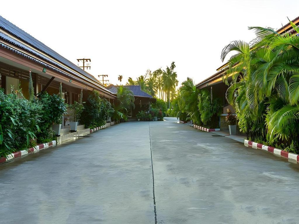 Resort Baan Suan Rim Num 2*