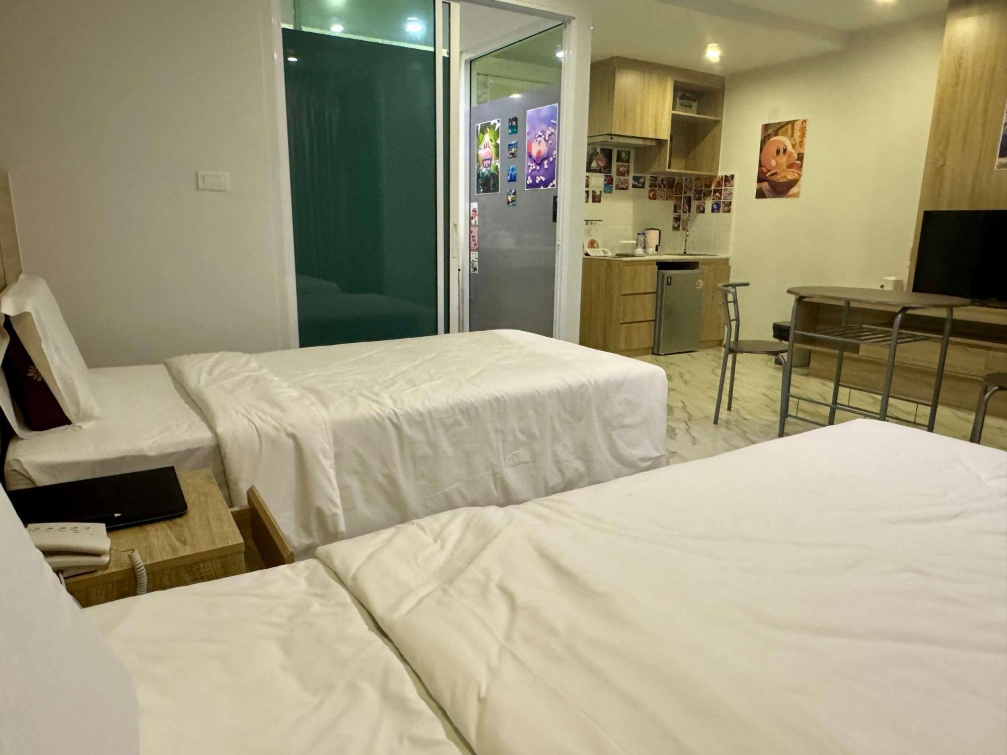 Kirby Apartment *