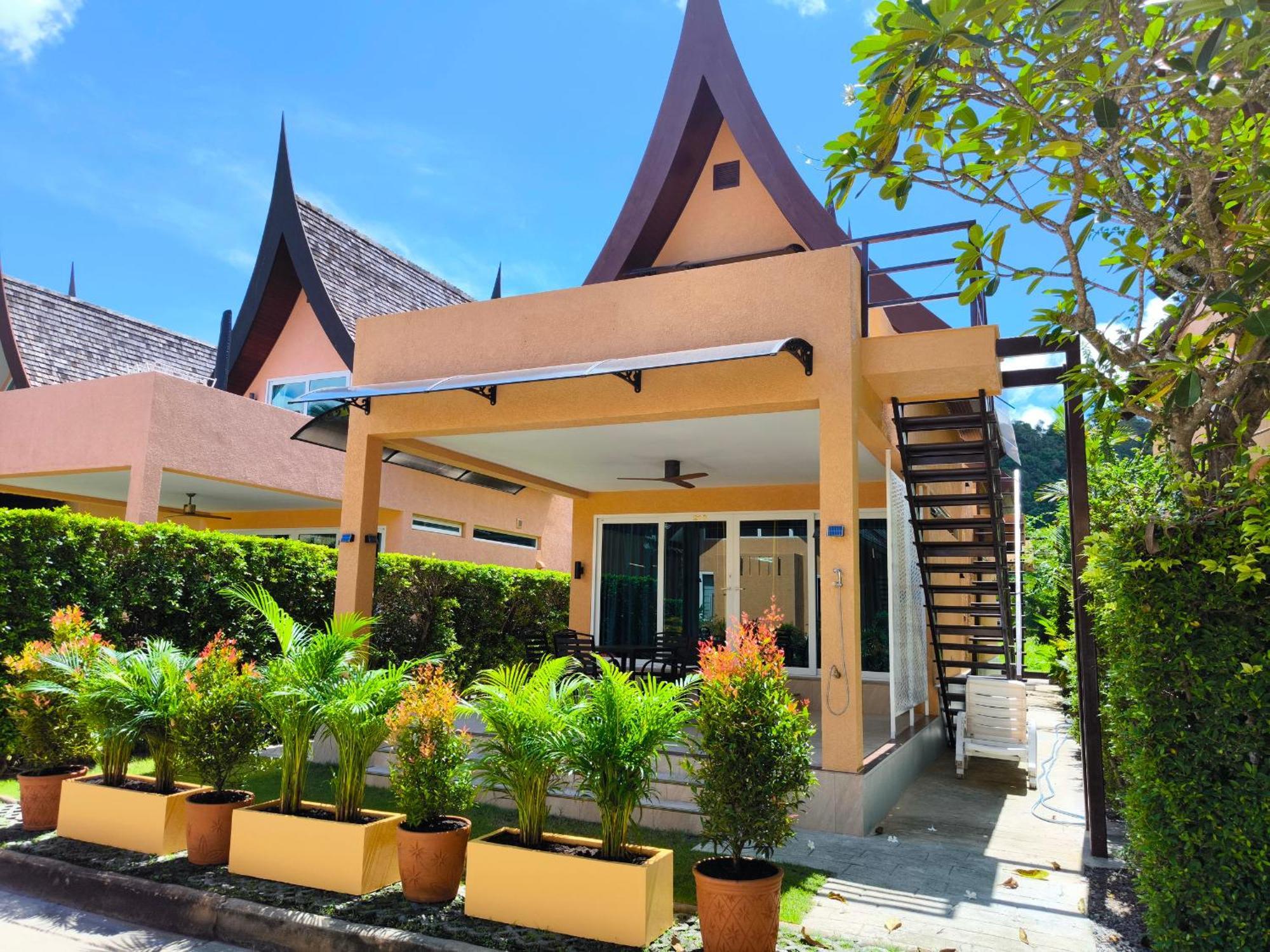 Resort Siam Royal View *