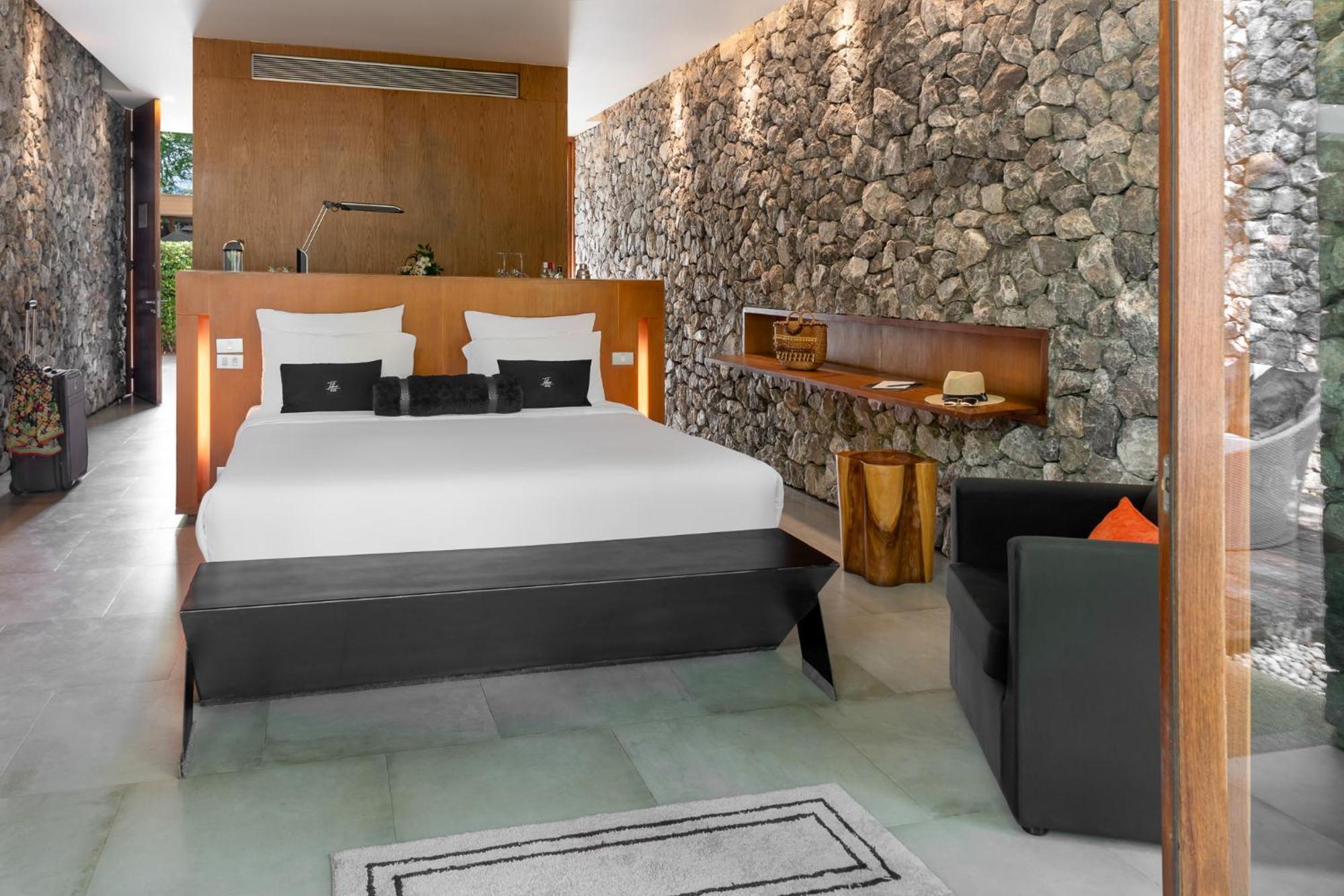 Tolani Kui Buri Resort