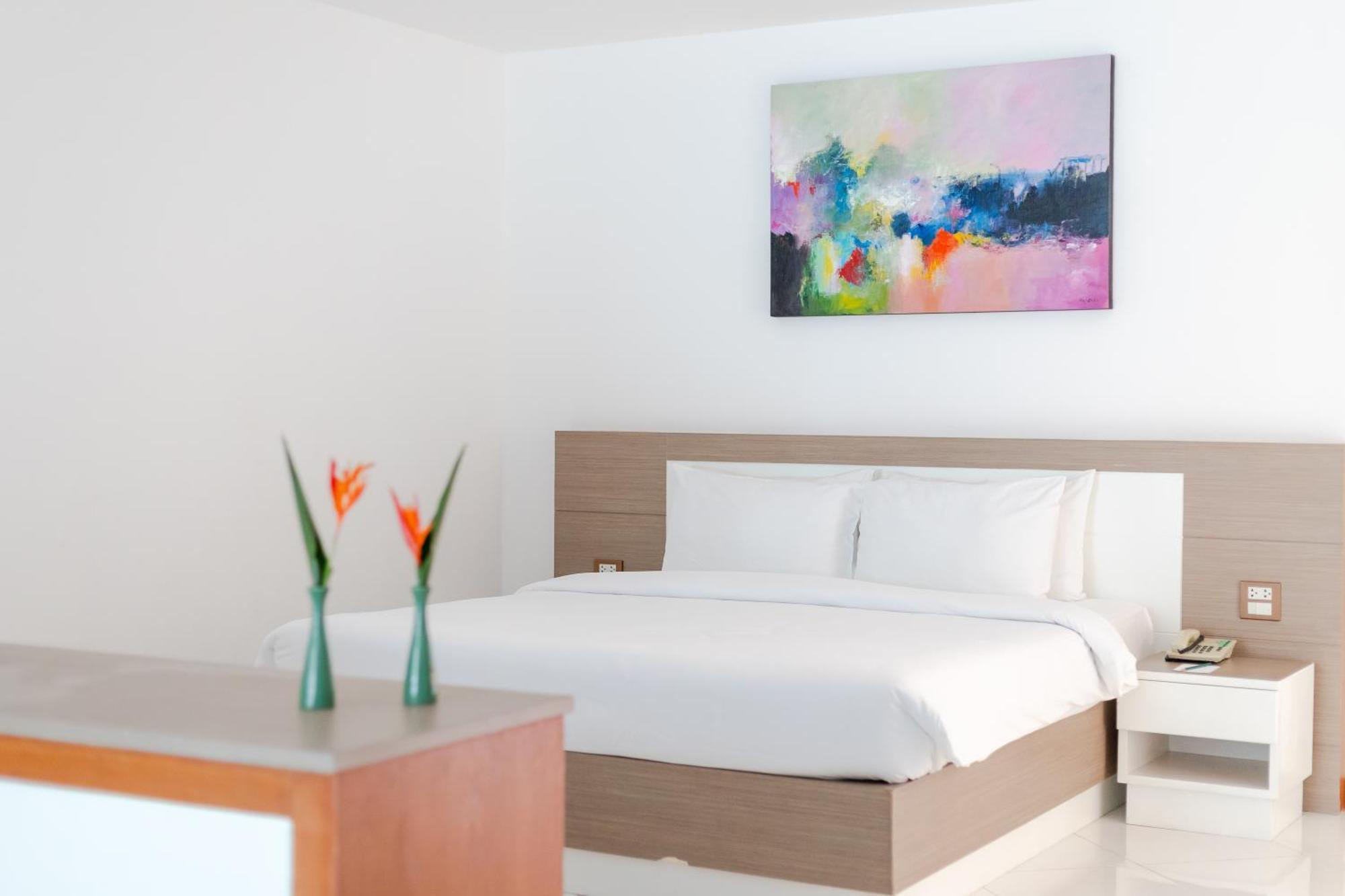 Pinnacle Grand Jomtien And Club Resort