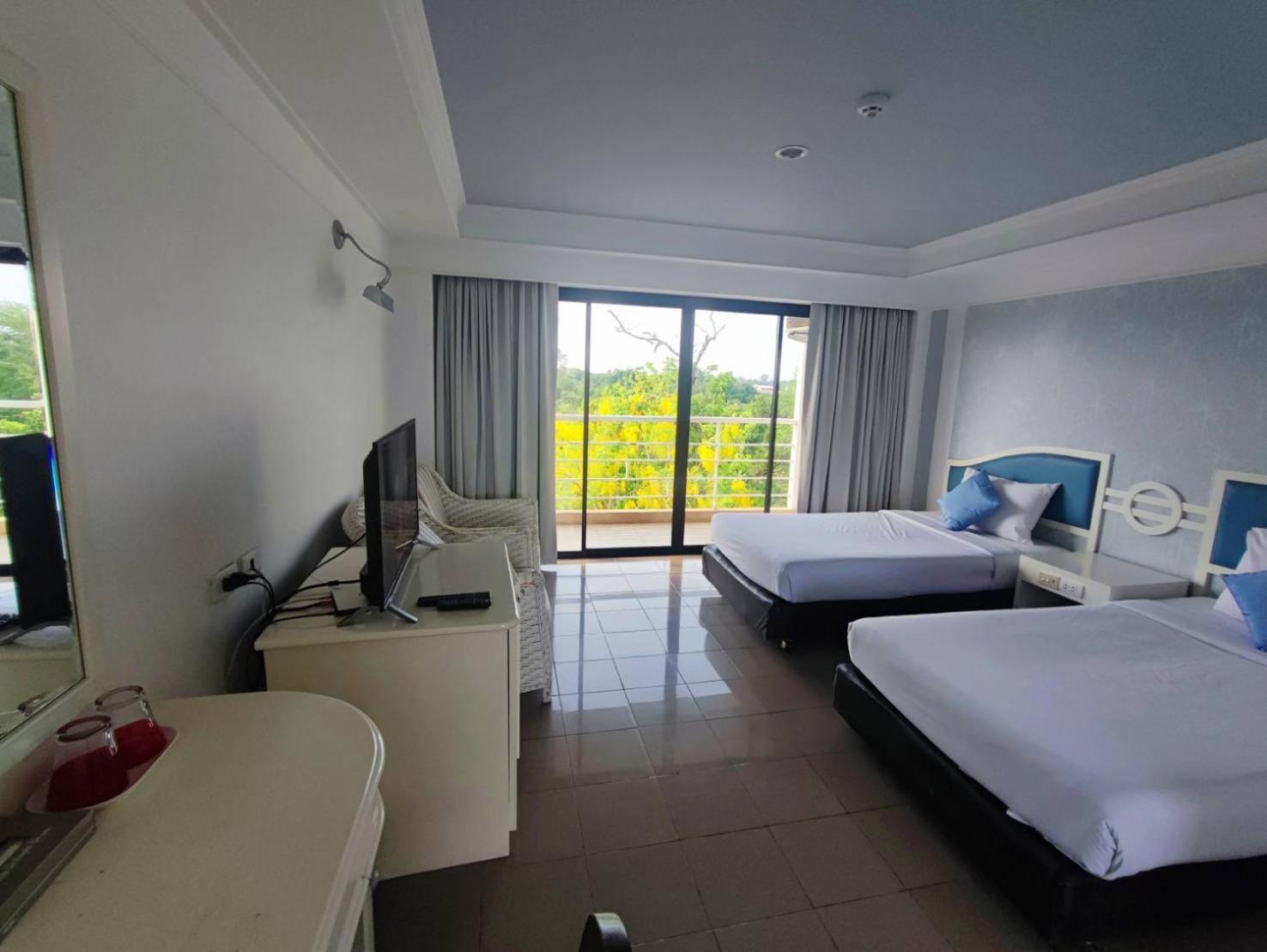 Rua Rasada Express 3* Trang