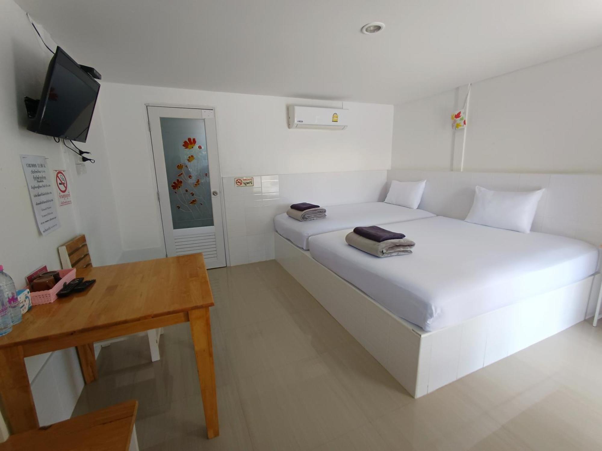 Saan Rak Resort *