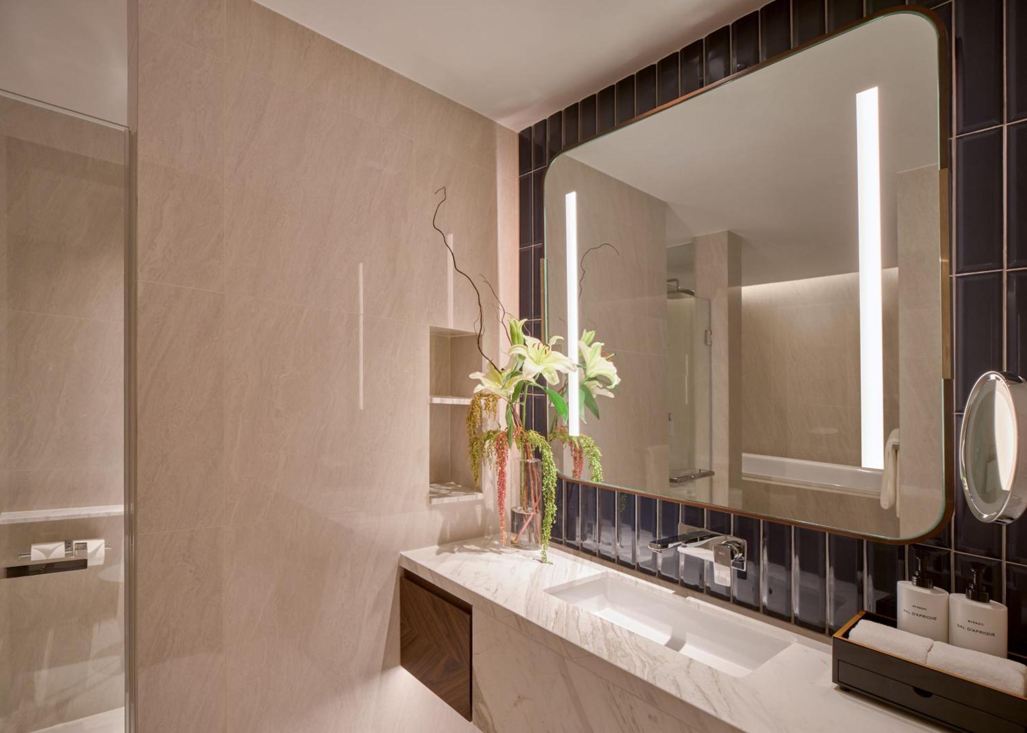 Intercontinental Sukhumvit By Ihg Banguecoque