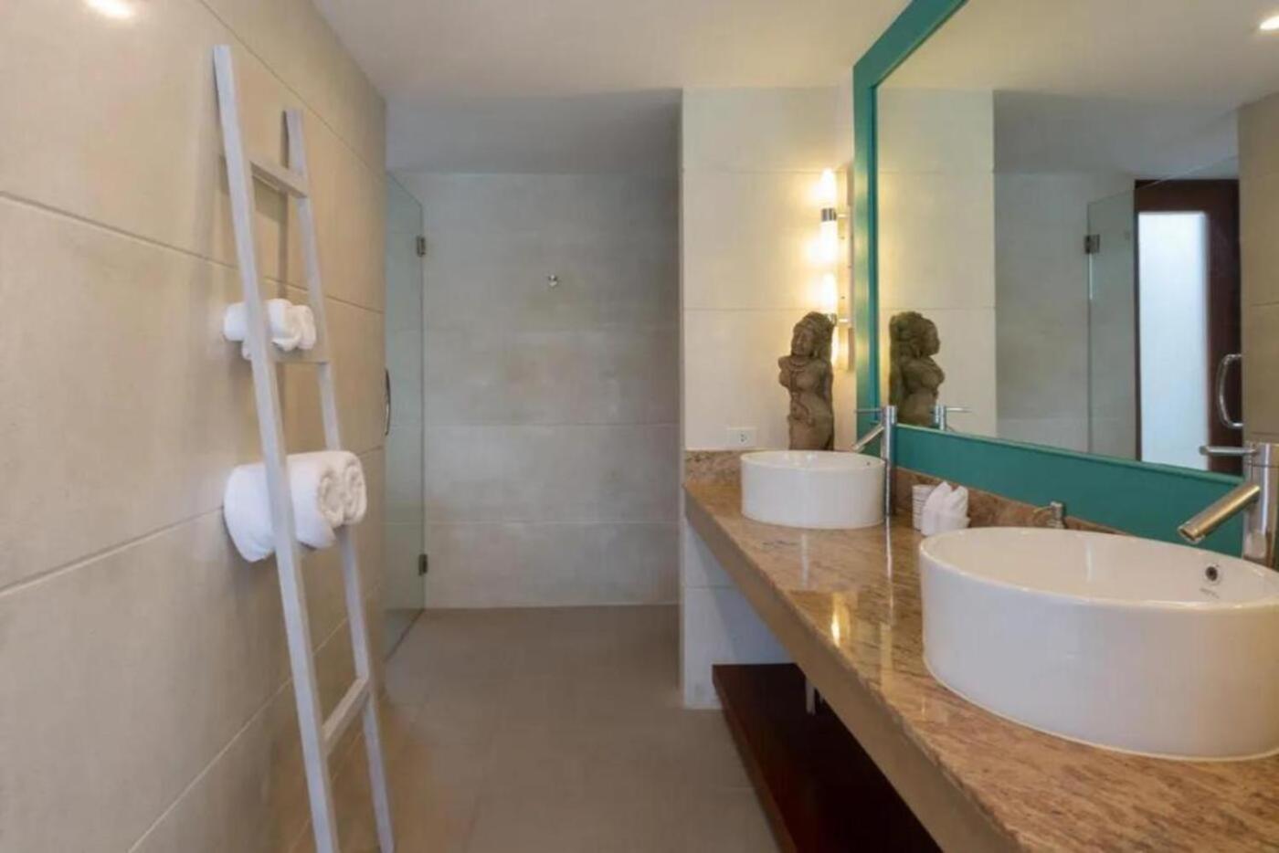 Luxury Sunsai 5br Front In Koh Samui